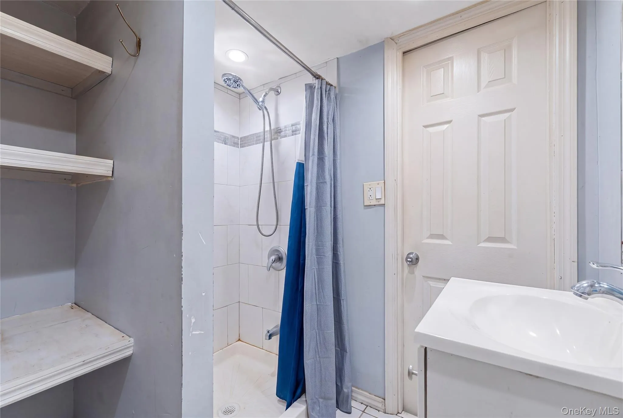 9116 91st Avenue, New York, NY, 3 Bedrooms Bedrooms, 6 Rooms Rooms,2 BathroomsBathrooms,Residential,For Rent,91st,0,1038884 9116 91st Avenue, New York, NY, 3 Bedrooms Bedrooms, 6 Rooms Rooms,2 BathroomsBathrooms,Residential,For Rent,91st,0,1038884