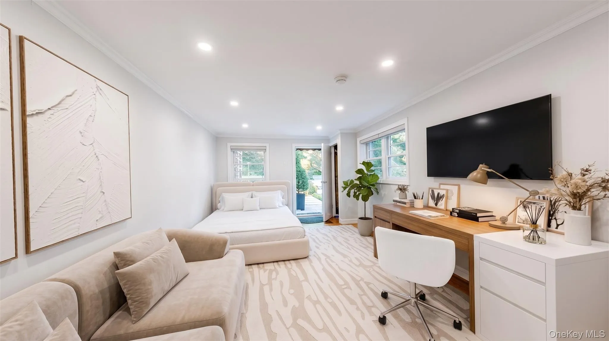 Bedroom 4 / Home office Bedroom 4 / Home office