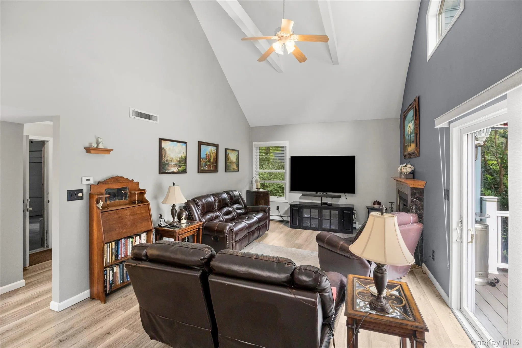 116 Head Of The Neck Road, Brookhaven, NY, 4 Bedrooms Bedrooms, 9 Rooms Rooms,2 BathroomsBathrooms,Residential,For Rent,Head Of The Neck,0,1038886 116 Head Of The Neck Road, Brookhaven, NY, 4 Bedrooms Bedrooms, 9 Rooms Rooms,2 BathroomsBathrooms,Residential,For Rent,Head Of The Neck,0,1038886
