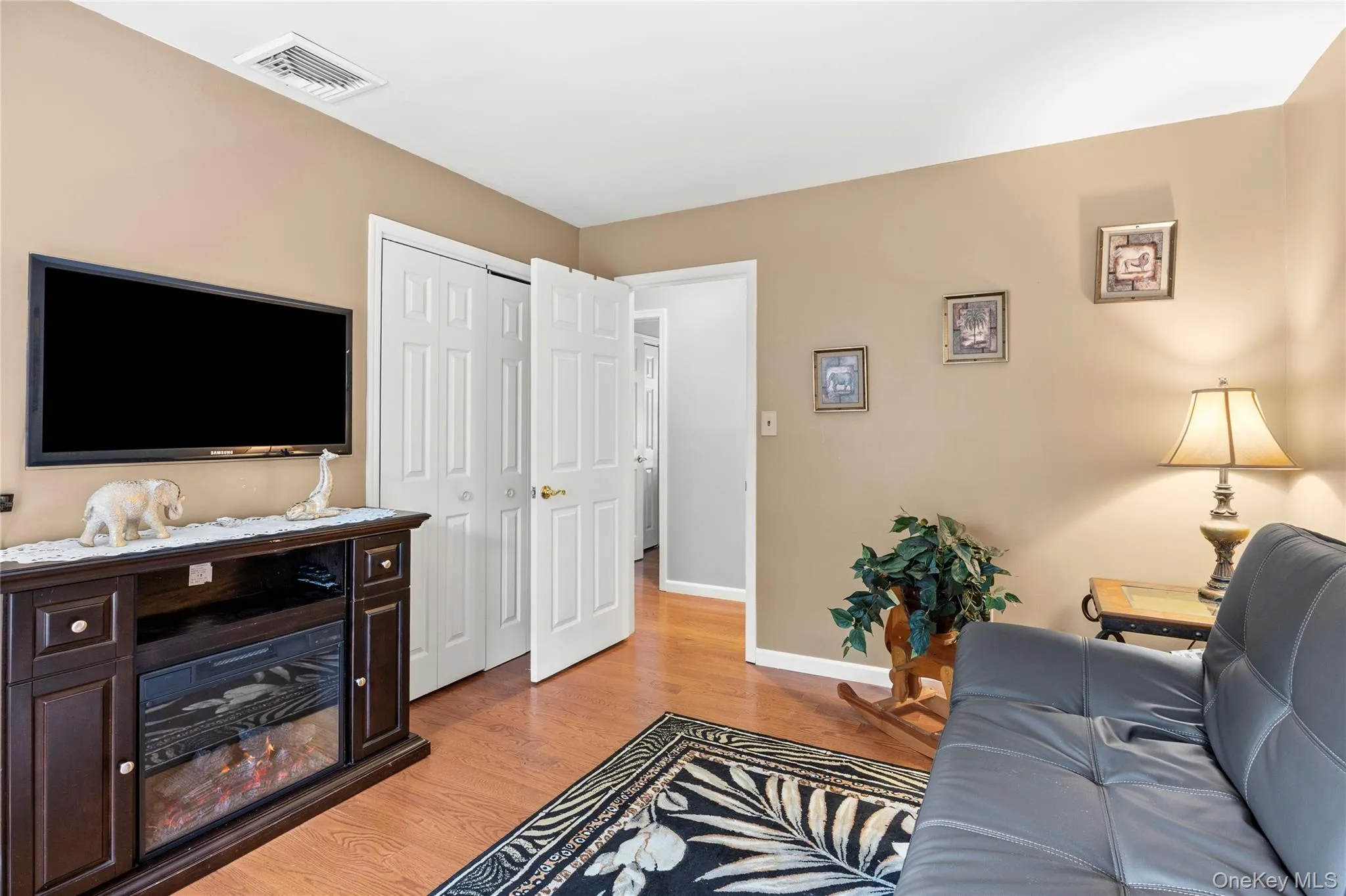 116 Head Of The Neck Road, Brookhaven, NY, 4 Bedrooms Bedrooms, 9 Rooms Rooms,2 BathroomsBathrooms,Residential,For Rent,Head Of The Neck,0,1038886 116 Head Of The Neck Road, Brookhaven, NY, 4 Bedrooms Bedrooms, 9 Rooms Rooms,2 BathroomsBathrooms,Residential,For Rent,Head Of The Neck,0,1038886