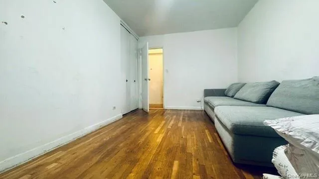 144-30 Roosevelt Avenue, New York, NY, 2 Bedrooms Bedrooms, 5 Rooms Rooms,1 BathroomBathrooms,Residential,For Rent,Roosevelt,0,1038893 144-30 Roosevelt Avenue, New York, NY, 2 Bedrooms Bedrooms, 5 Rooms Rooms,1 BathroomBathrooms,Residential,For Rent,Roosevelt,0,1038893
