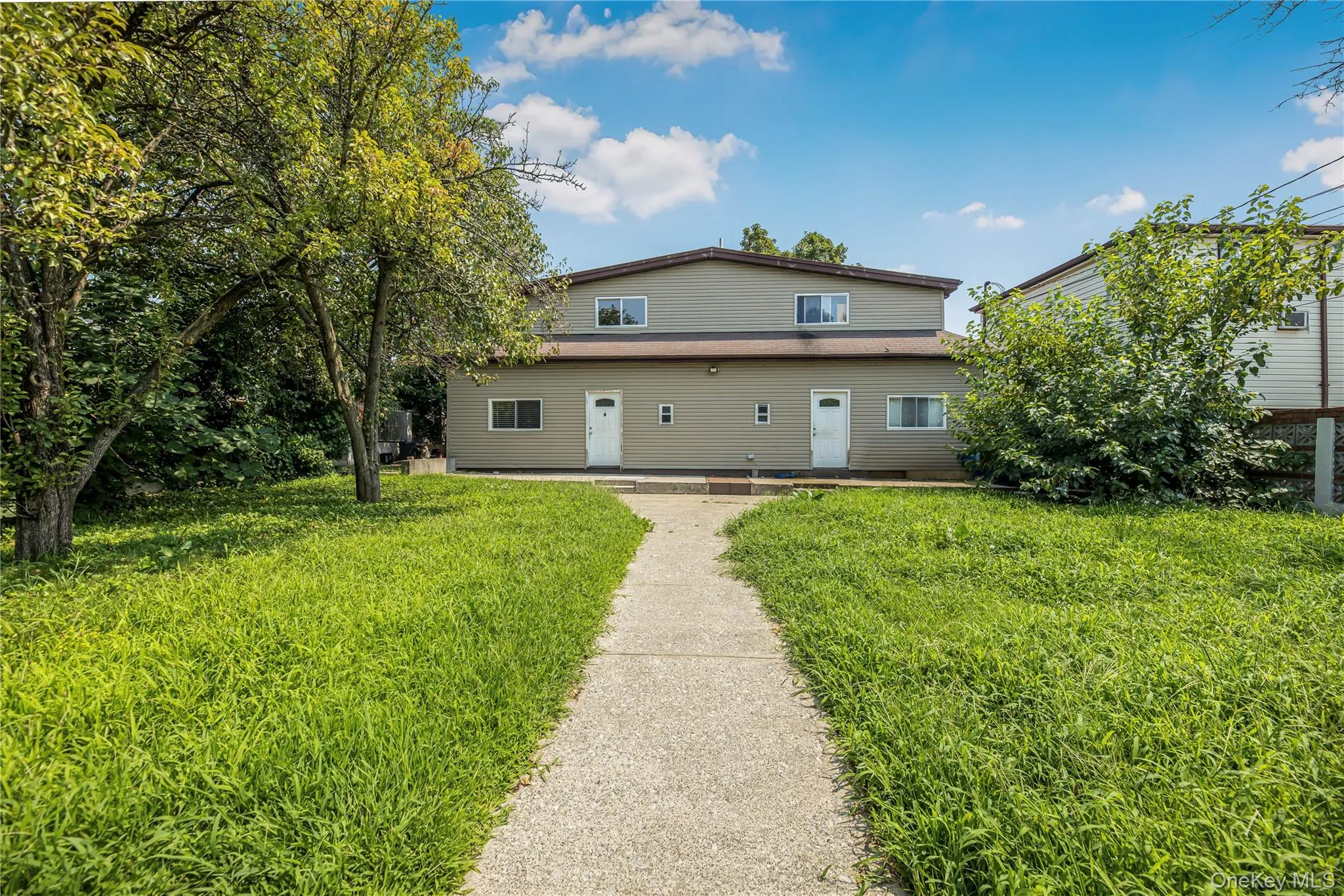 419 Harding Park, New York, NY, 4 Bedrooms Bedrooms, 11 Rooms Rooms,5 BathroomsBathrooms,Residential,For Rent,Harding,0,1038896 419 Harding Park, New York, NY, 4 Bedrooms Bedrooms, 11 Rooms Rooms,5 BathroomsBathrooms,Residential,For Rent,Harding,0,1038896