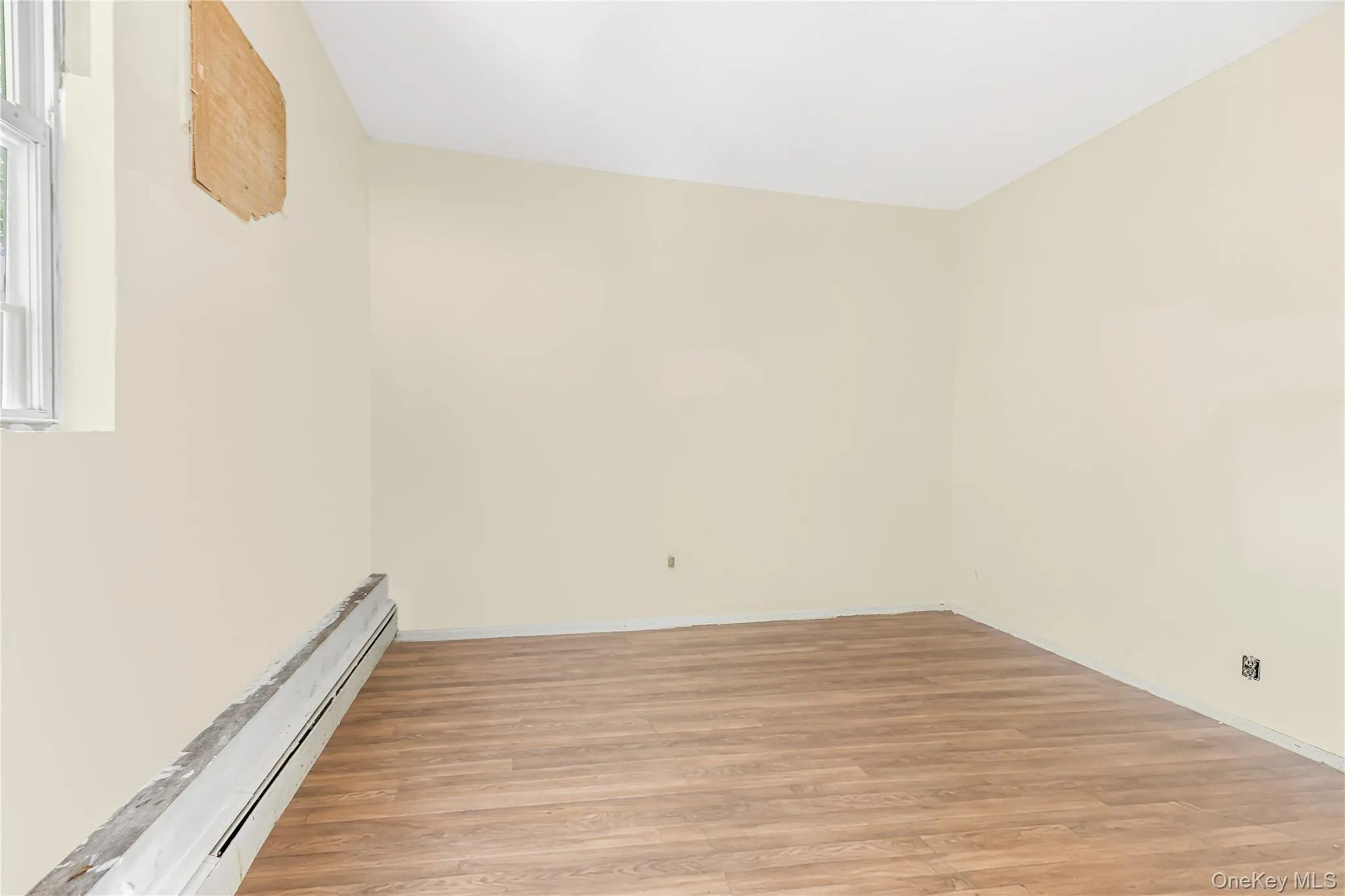 419 Harding Park, New York, NY, 4 Bedrooms Bedrooms, 11 Rooms Rooms,5 BathroomsBathrooms,Residential,For Rent,Harding,0,1038896 419 Harding Park, New York, NY, 4 Bedrooms Bedrooms, 11 Rooms Rooms,5 BathroomsBathrooms,Residential,For Rent,Harding,0,1038896