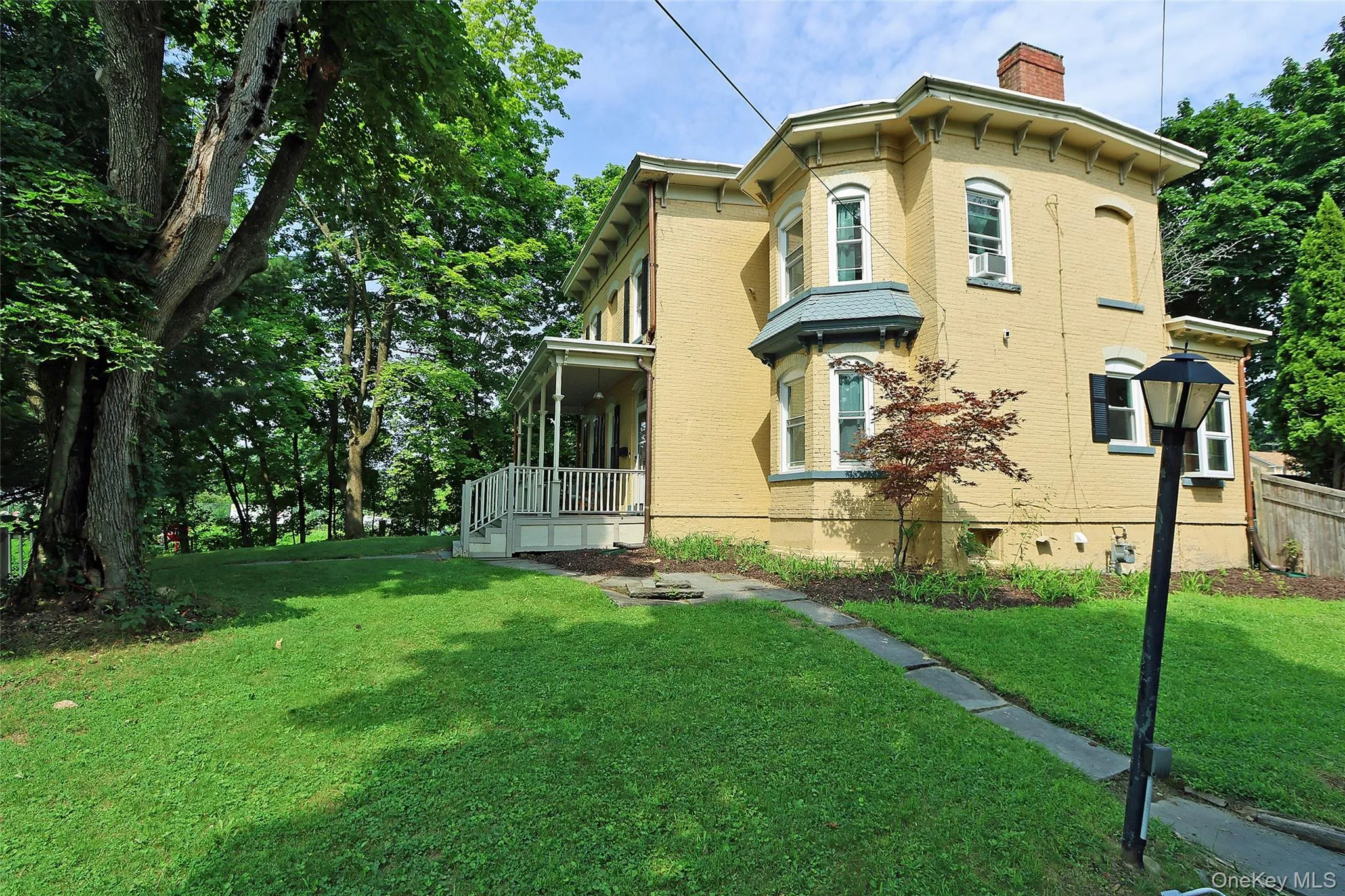 16 Elm Street, Newburgh (city), NY, 3 Bedrooms Bedrooms, 7 Rooms Rooms,2 BathroomsBathrooms,Residential,For Rent,Elm,0,1038902 16 Elm Street, Newburgh (city), NY, 3 Bedrooms Bedrooms, 7 Rooms Rooms,2 BathroomsBathrooms,Residential,For Rent,Elm,0,1038902