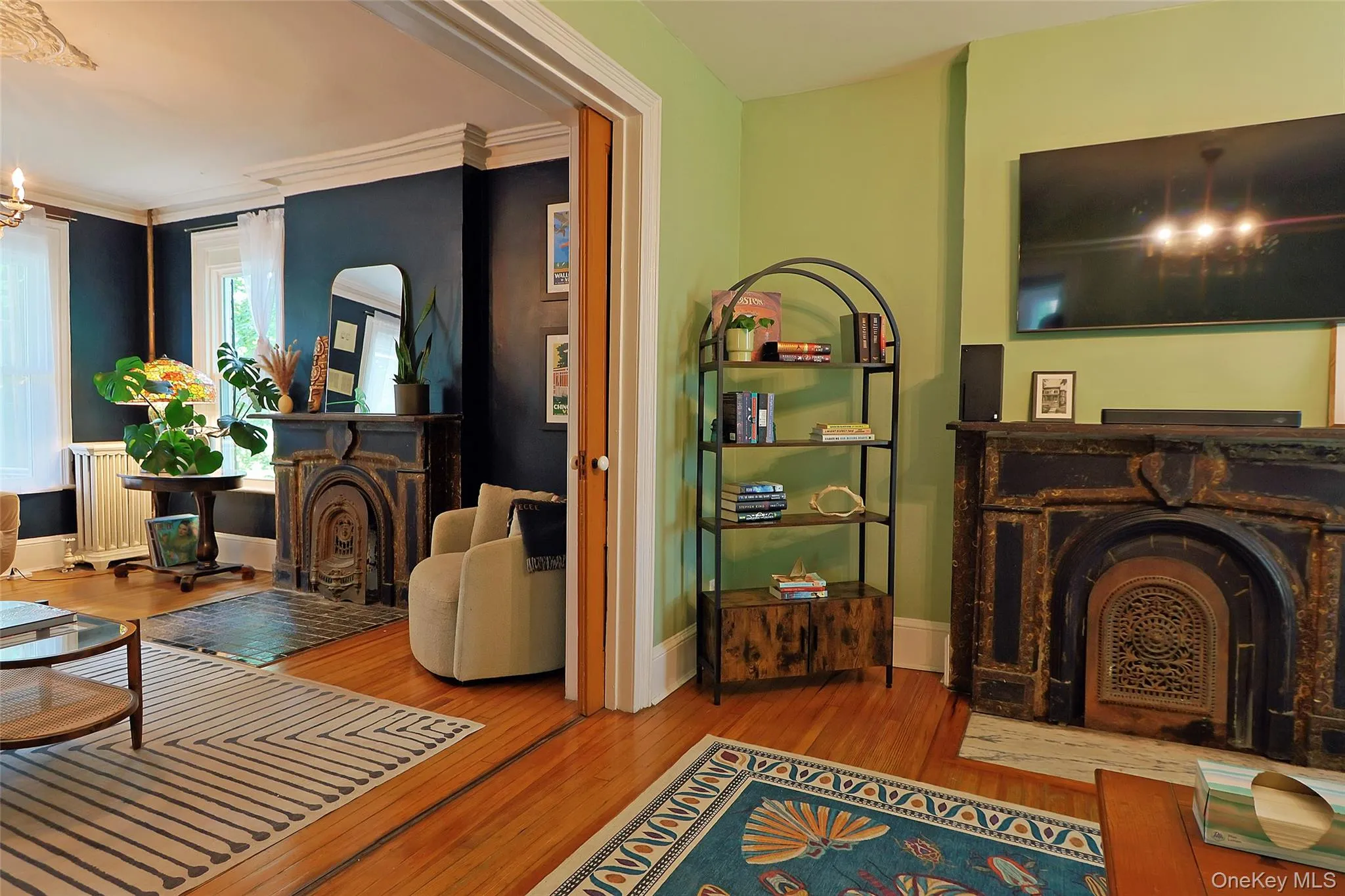 Dining room & living room matching fireplaces Dining room & living room matching fireplaces