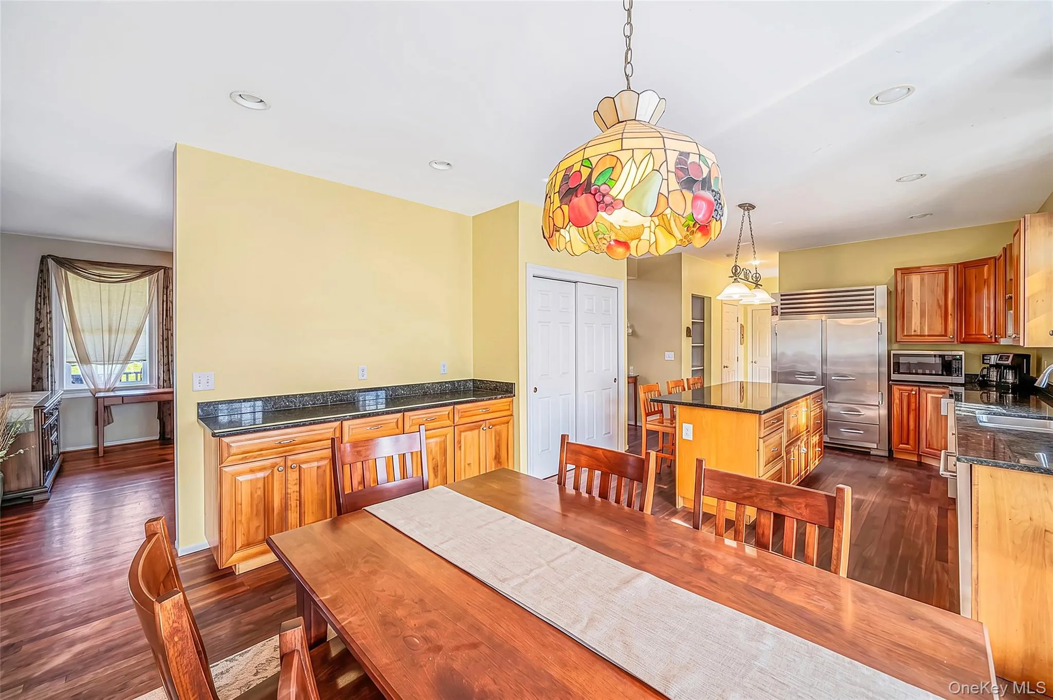143 Meadow Path, Riverhead, NY, 4 Bedrooms Bedrooms, 15 Rooms Rooms,3 BathroomsBathrooms,Residential,For Rent,Meadow,0,1038904 143 Meadow Path, Riverhead, NY, 4 Bedrooms Bedrooms, 15 Rooms Rooms,3 BathroomsBathrooms,Residential,For Rent,Meadow,0,1038904