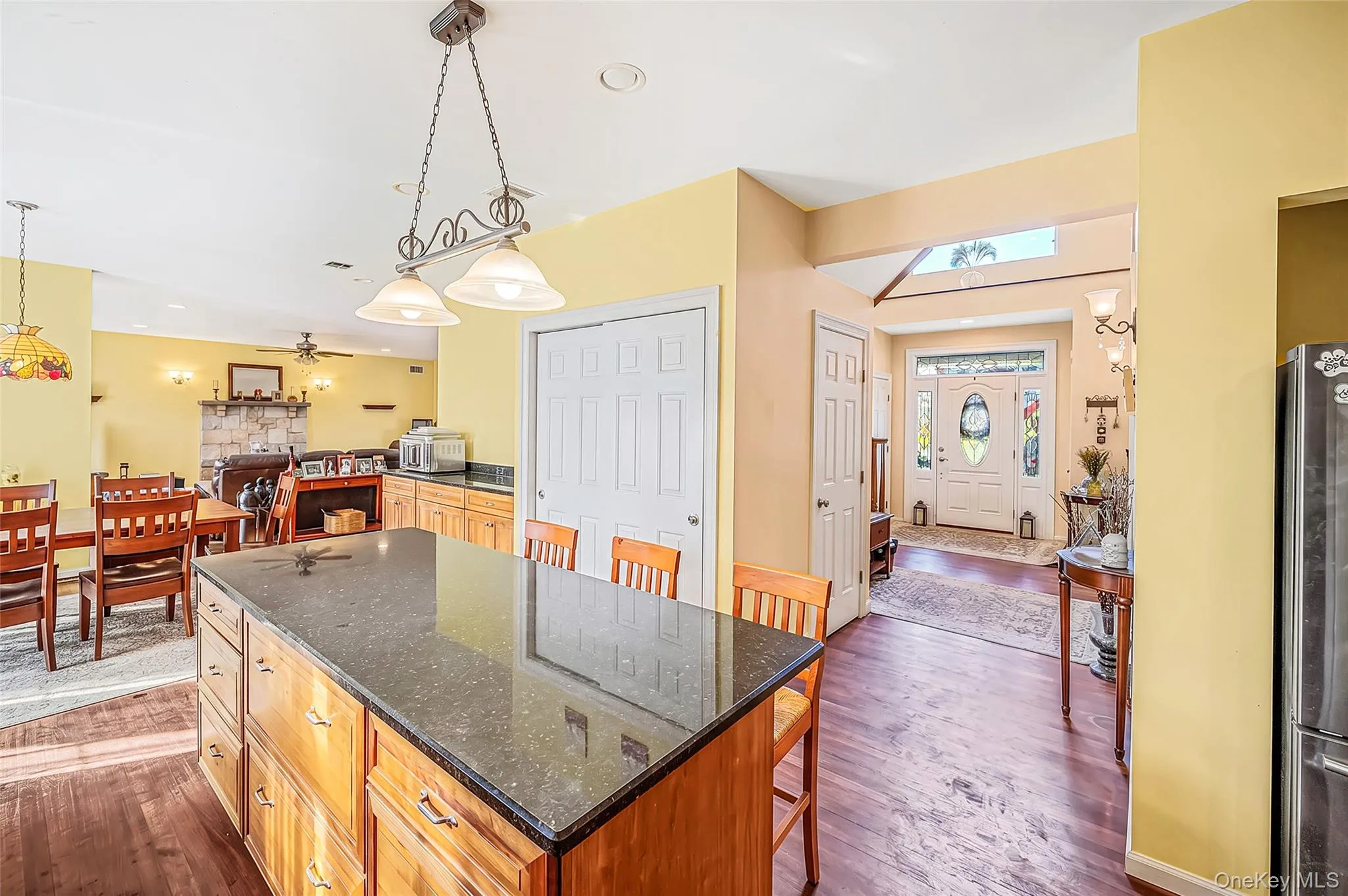 143 Meadow Path, Riverhead, NY, 4 Bedrooms Bedrooms, 15 Rooms Rooms,3 BathroomsBathrooms,Residential,For Rent,Meadow,0,1038904 143 Meadow Path, Riverhead, NY, 4 Bedrooms Bedrooms, 15 Rooms Rooms,3 BathroomsBathrooms,Residential,For Rent,Meadow,0,1038904