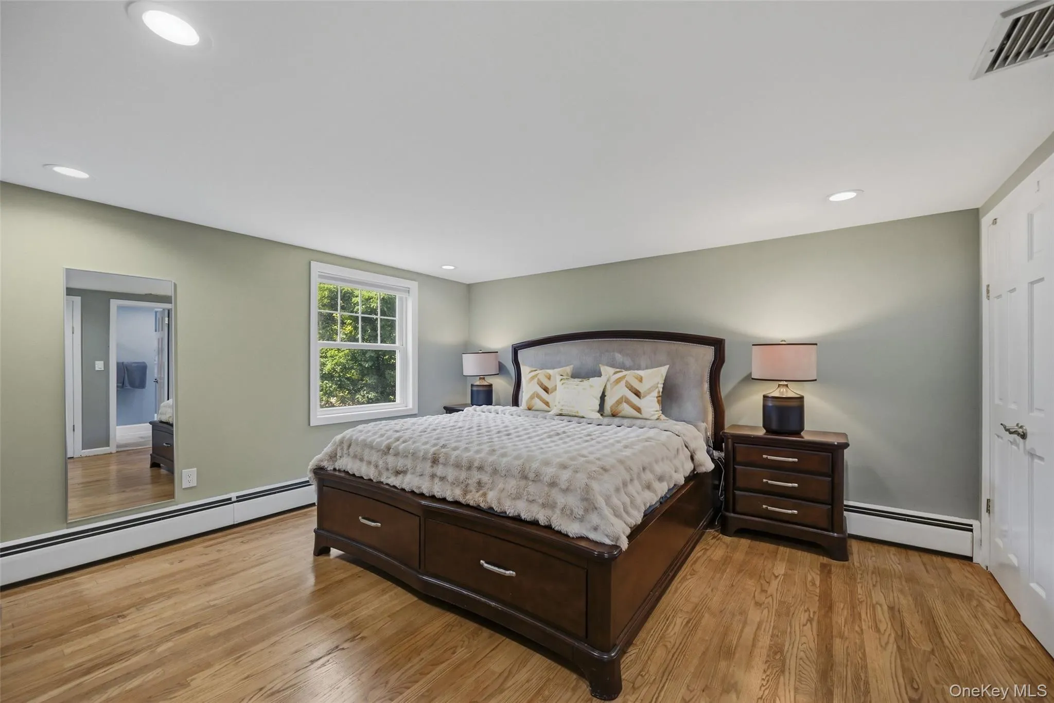 3 Kevin Drive, Ramapo, NY, 4 Bedrooms Bedrooms, 13 Rooms Rooms,2 BathroomsBathrooms,Residential,For Rent,Kevin,0,1038910 3 Kevin Drive, Ramapo, NY, 4 Bedrooms Bedrooms, 13 Rooms Rooms,2 BathroomsBathrooms,Residential,For Rent,Kevin,0,1038910