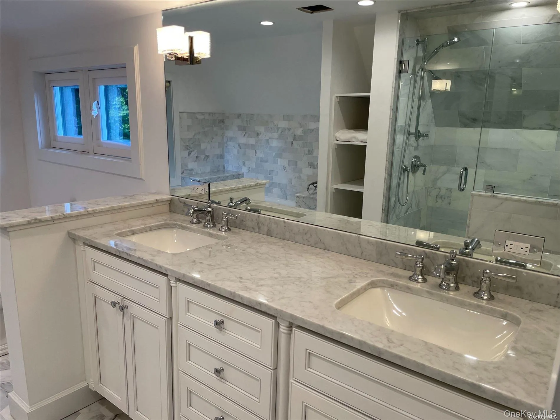 8 Valley Road Road, Oyster Bay, NY, 4 Bedrooms Bedrooms, 9 Rooms Rooms,3 BathroomsBathrooms,Residential Lease,For Rent,Valley Road,0,1038915 8 Valley Road Road, Oyster Bay, NY, 4 Bedrooms Bedrooms, 9 Rooms Rooms,3 BathroomsBathrooms,Residential Lease,For Rent,Valley Road,0,1038915