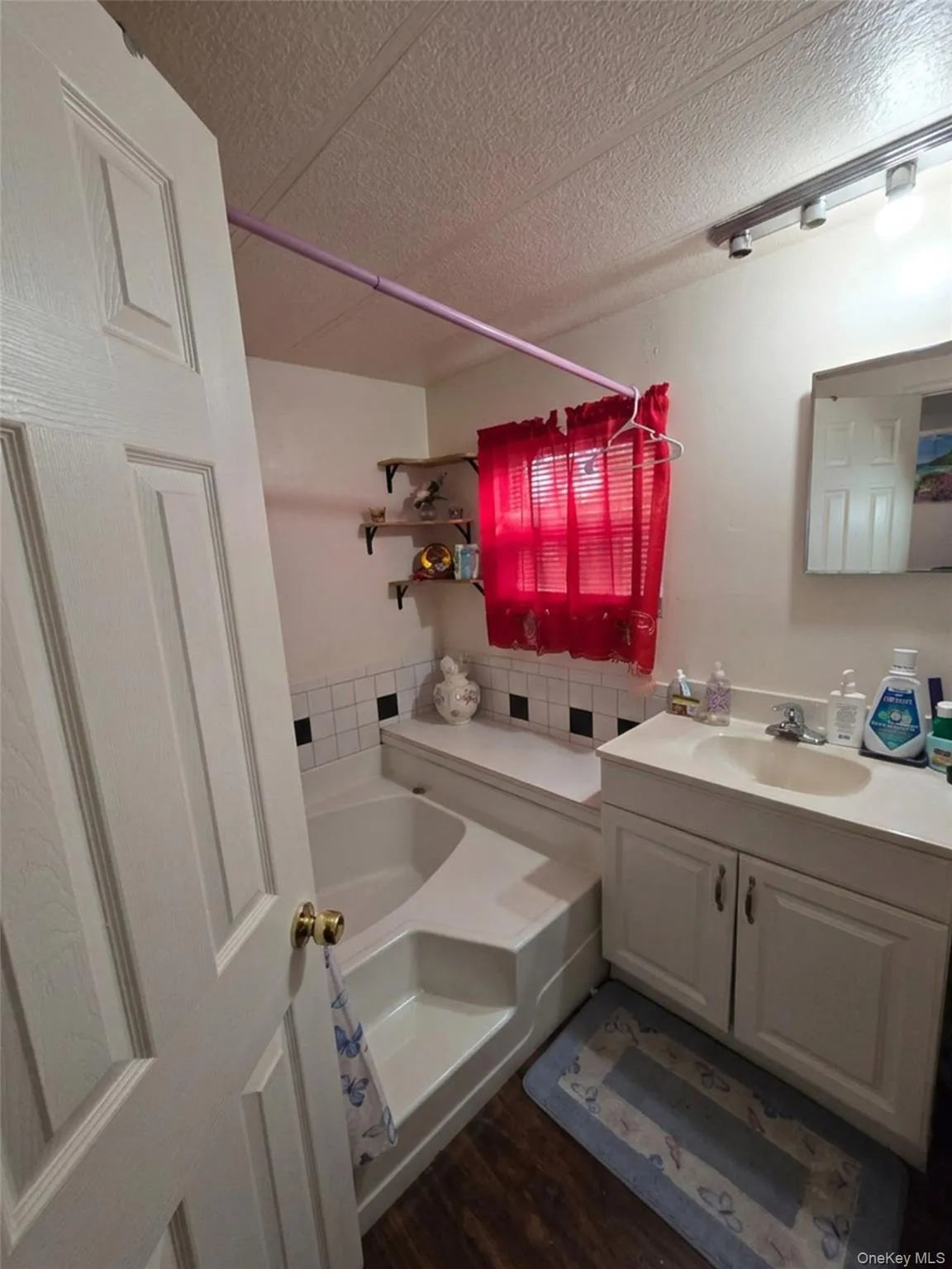 9 Rivercrest Road, Highlands, NY, 2 Bedrooms Bedrooms, 7 Rooms Rooms,2 BathroomsBathrooms,Residential,For Rent,Rivercrest,0,1038916 9 Rivercrest Road, Highlands, NY, 2 Bedrooms Bedrooms, 7 Rooms Rooms,2 BathroomsBathrooms,Residential,For Rent,Rivercrest,0,1038916