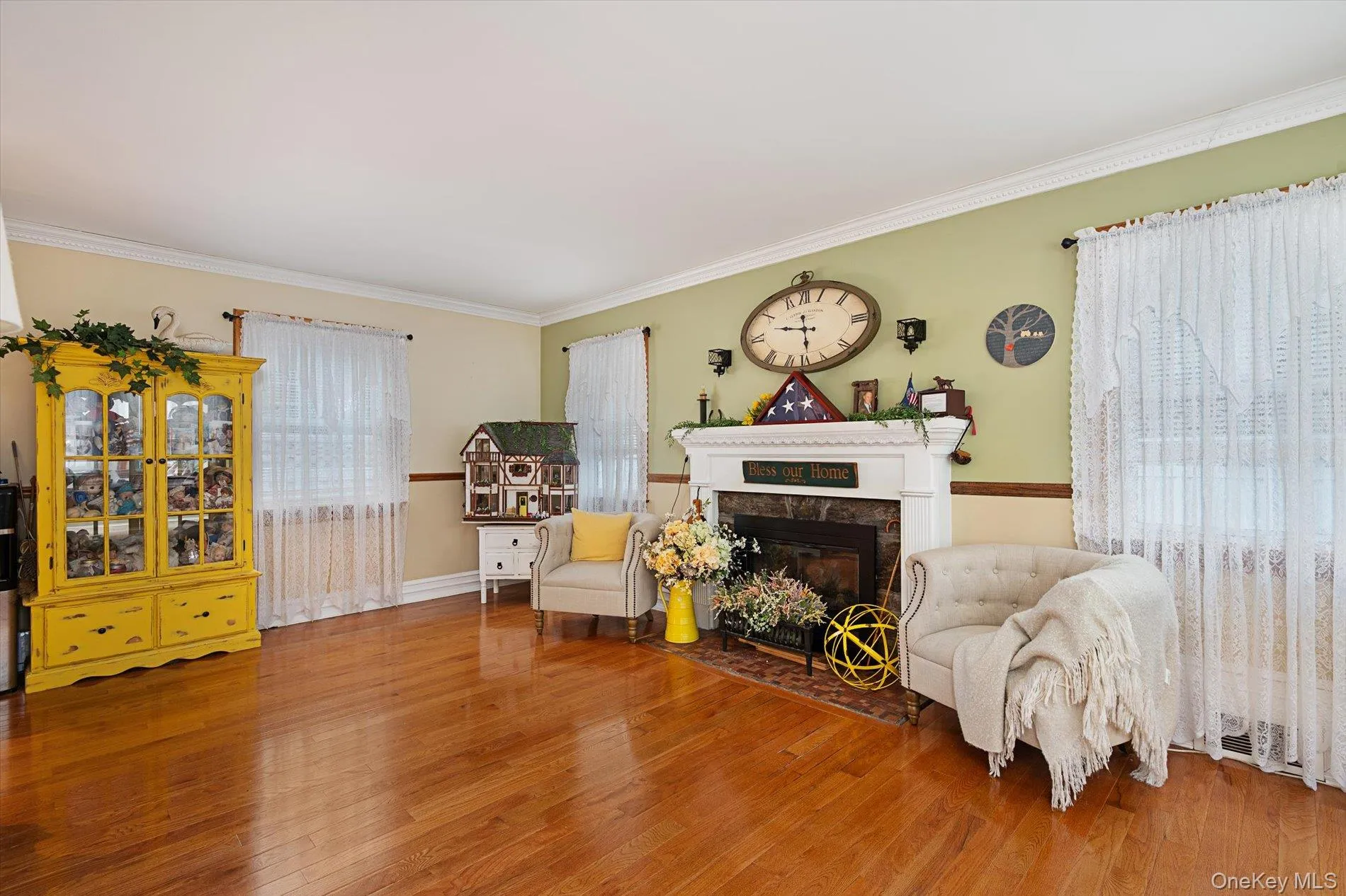 2563 Milburn Avenue, Hempstead, NY, 3 Bedrooms Bedrooms, 7 Rooms Rooms,2 BathroomsBathrooms,Residential,For Rent,Milburn,0,1038922 2563 Milburn Avenue, Hempstead, NY, 3 Bedrooms Bedrooms, 7 Rooms Rooms,2 BathroomsBathrooms,Residential,For Rent,Milburn,0,1038922