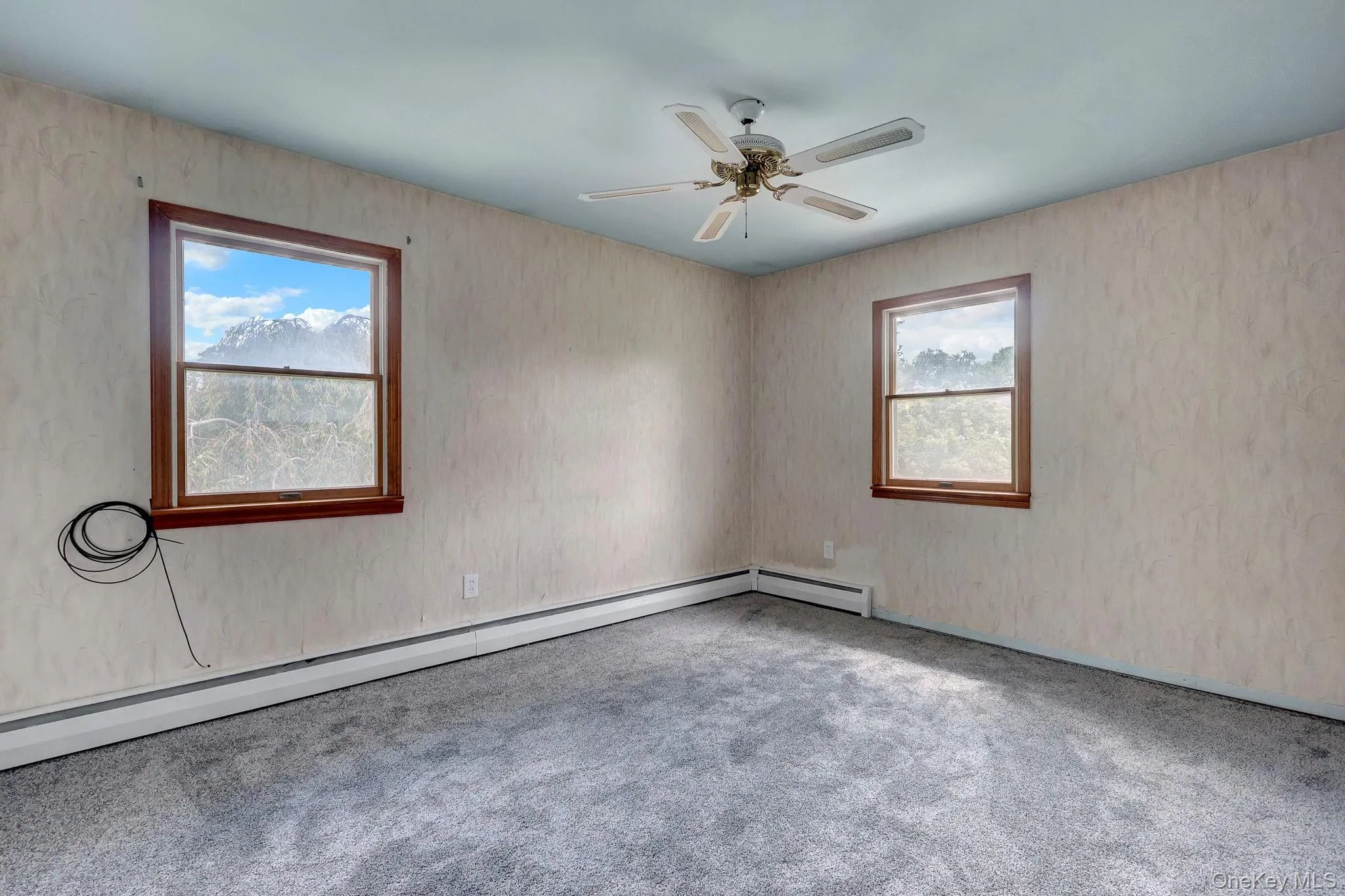 14 Poppy Drive, Oyster Bay, NY, 4 Bedrooms Bedrooms, 8 Rooms Rooms,1 BathroomBathrooms,Residential,For Rent,Poppy,0,1038923 14 Poppy Drive, Oyster Bay, NY, 4 Bedrooms Bedrooms, 8 Rooms Rooms,1 BathroomBathrooms,Residential,For Rent,Poppy,0,1038923