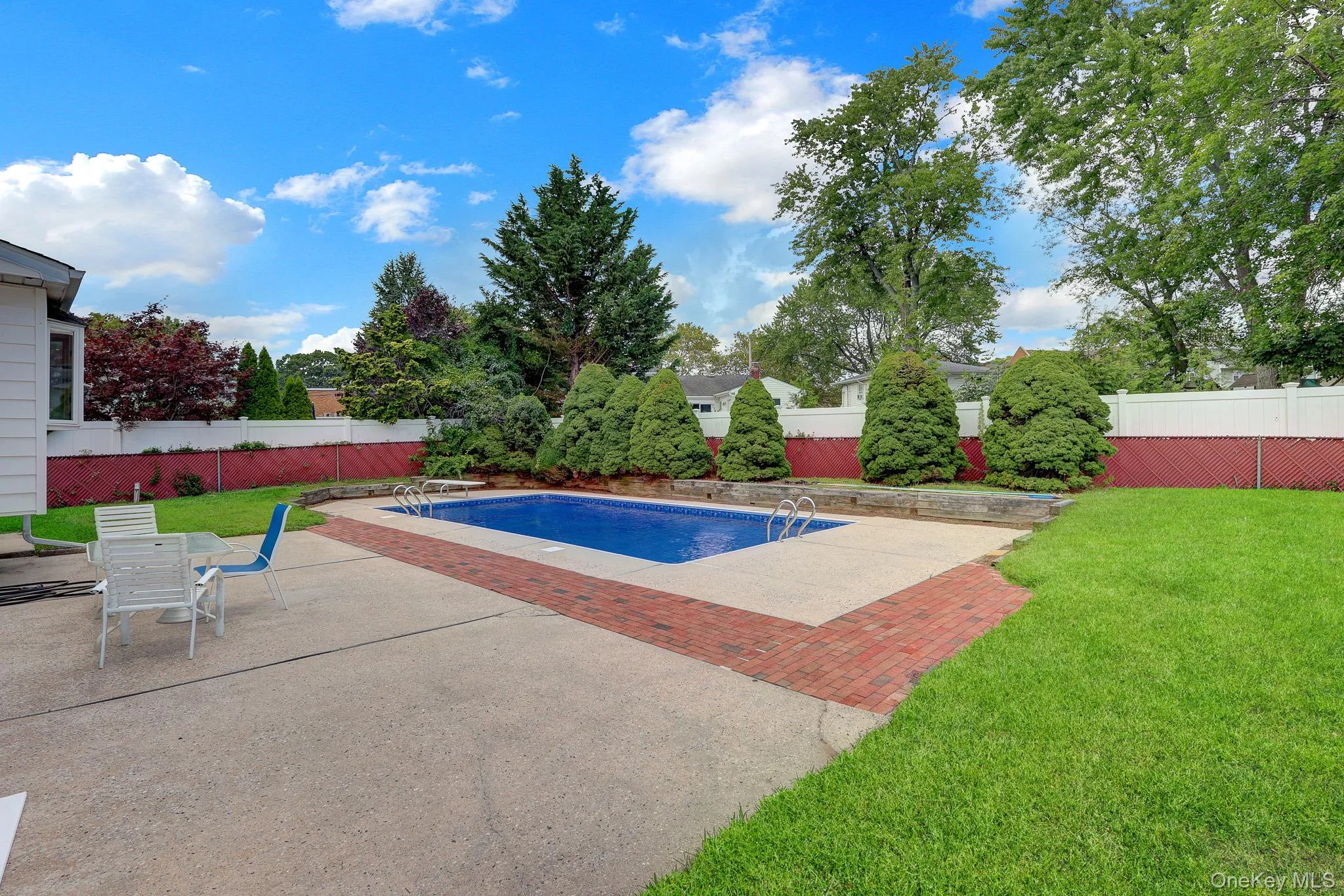 14 Poppy Drive, Oyster Bay, NY, 4 Bedrooms Bedrooms, 8 Rooms Rooms,1 BathroomBathrooms,Residential,For Rent,Poppy,0,1038923 14 Poppy Drive, Oyster Bay, NY, 4 Bedrooms Bedrooms, 8 Rooms Rooms,1 BathroomBathrooms,Residential,For Rent,Poppy,0,1038923
