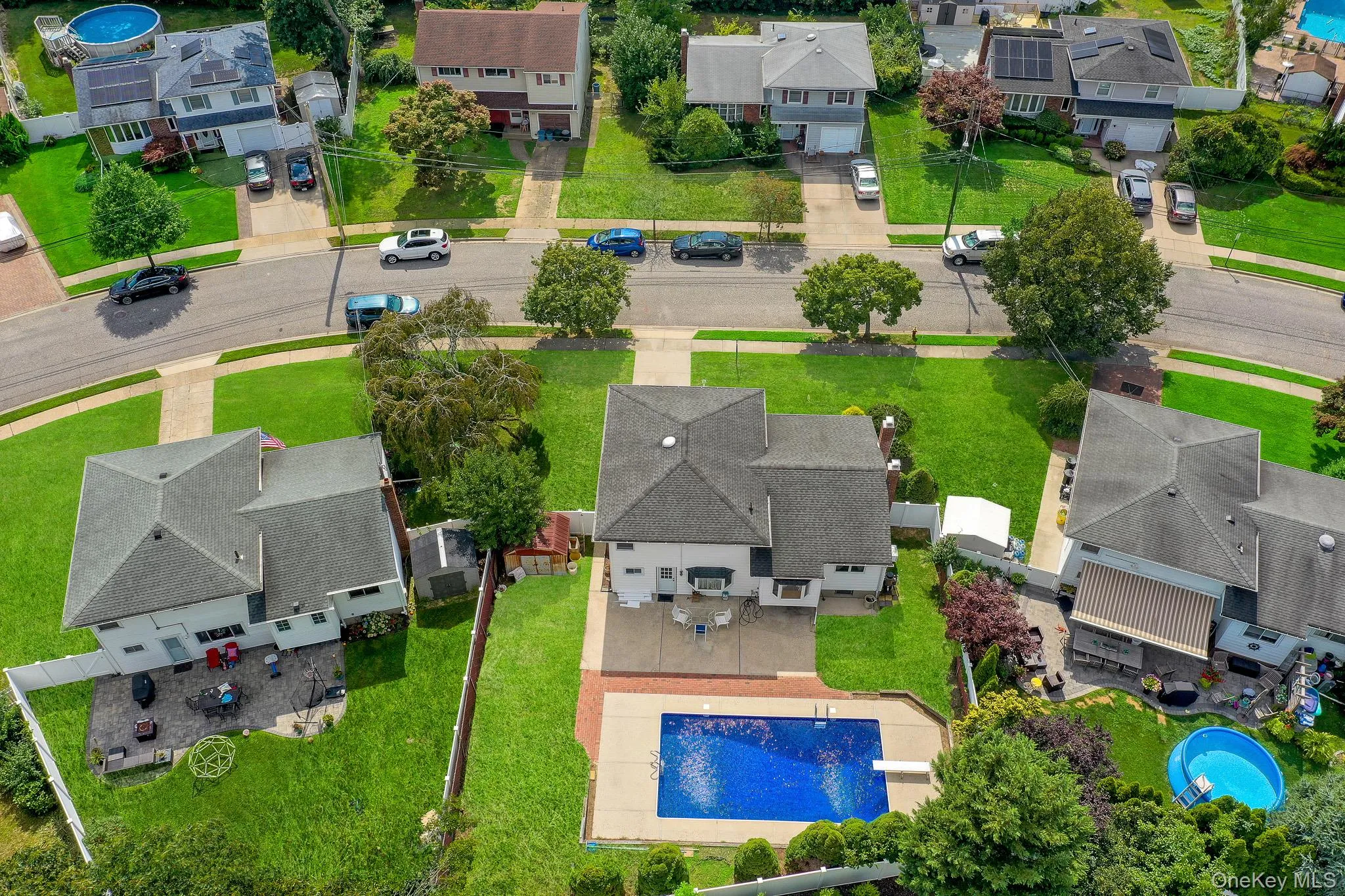 14 Poppy Drive, Oyster Bay, NY, 4 Bedrooms Bedrooms, 8 Rooms Rooms,1 BathroomBathrooms,Residential,For Rent,Poppy,0,1038923 14 Poppy Drive, Oyster Bay, NY, 4 Bedrooms Bedrooms, 8 Rooms Rooms,1 BathroomBathrooms,Residential,For Rent,Poppy,0,1038923