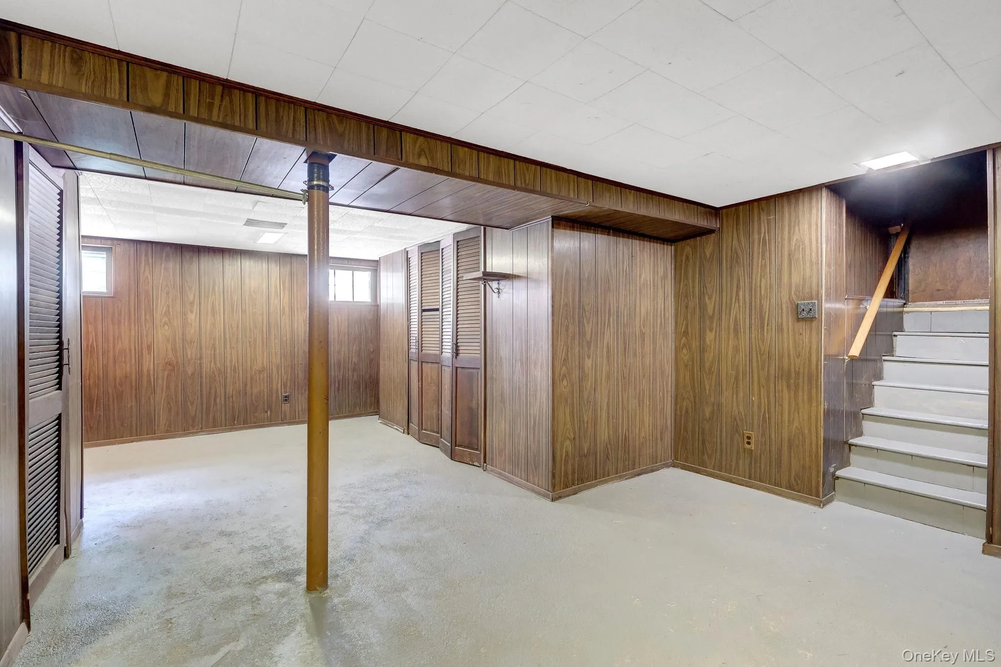 14 Poppy Drive, Oyster Bay, NY, 4 Bedrooms Bedrooms, 8 Rooms Rooms,1 BathroomBathrooms,Residential,For Rent,Poppy,0,1038923 14 Poppy Drive, Oyster Bay, NY, 4 Bedrooms Bedrooms, 8 Rooms Rooms,1 BathroomBathrooms,Residential,For Rent,Poppy,0,1038923