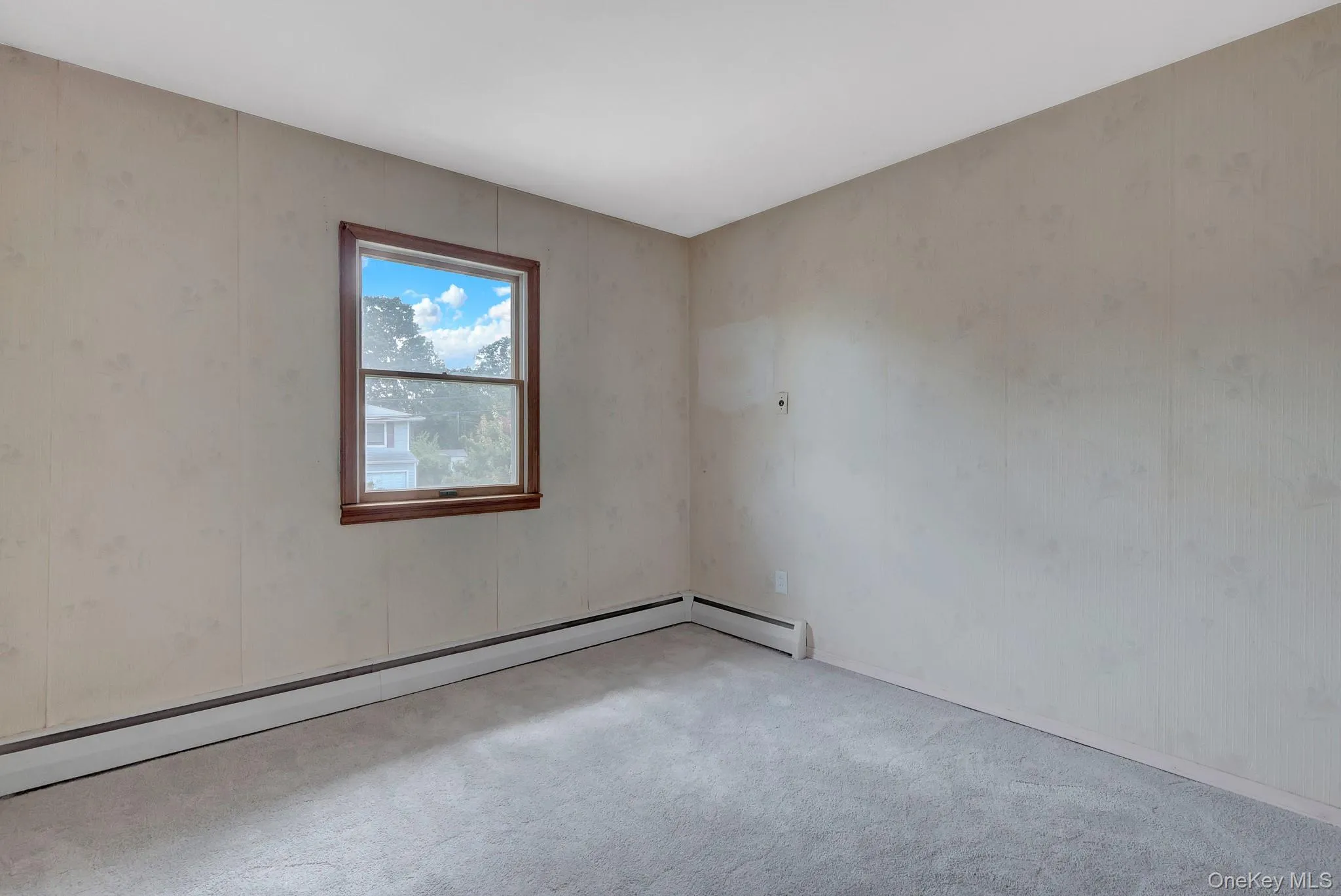 14 Poppy Drive, Oyster Bay, NY, 4 Bedrooms Bedrooms, 8 Rooms Rooms,1 BathroomBathrooms,Residential,For Rent,Poppy,0,1038923 14 Poppy Drive, Oyster Bay, NY, 4 Bedrooms Bedrooms, 8 Rooms Rooms,1 BathroomBathrooms,Residential,For Rent,Poppy,0,1038923