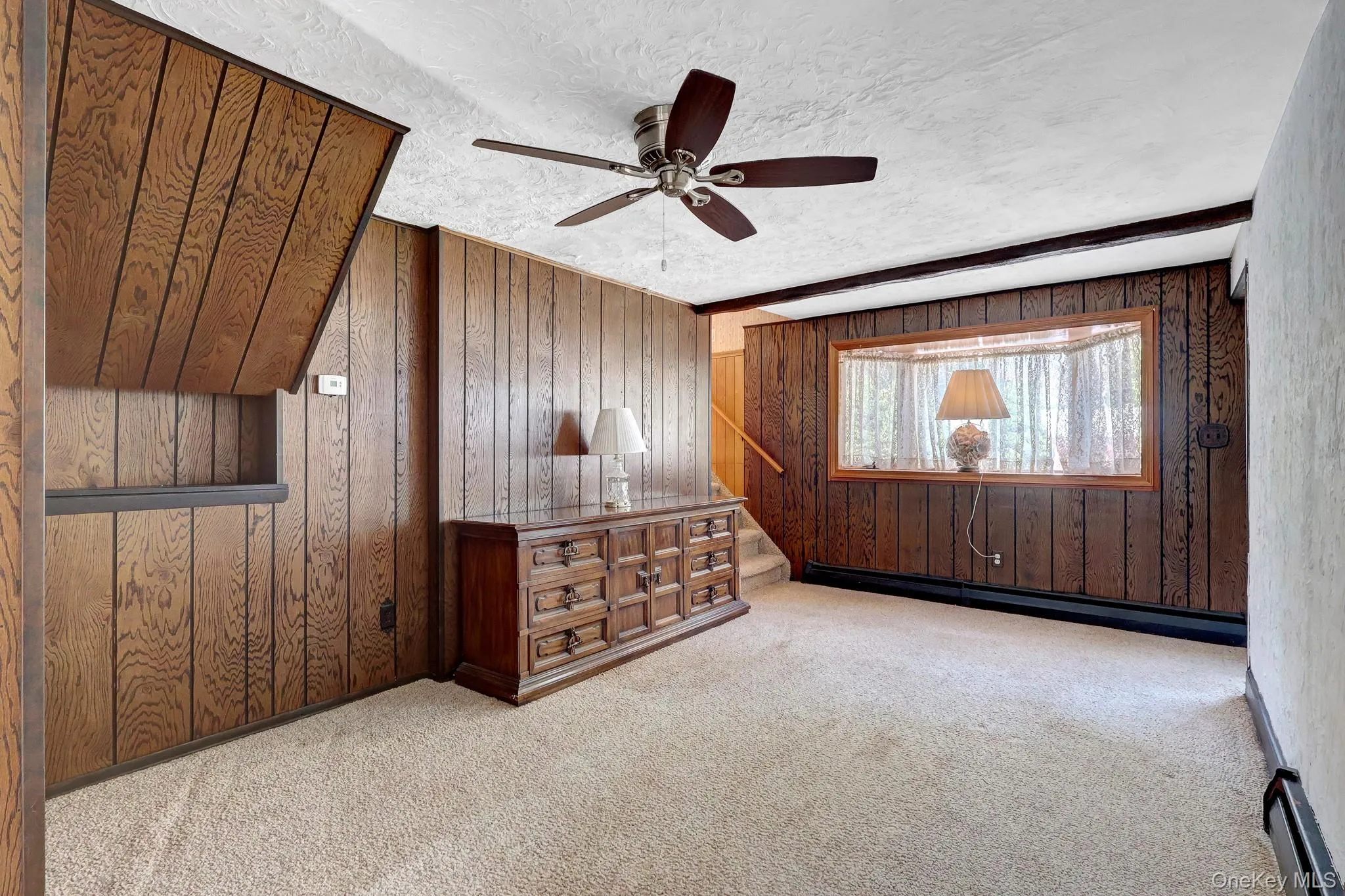 14 Poppy Drive, Oyster Bay, NY, 4 Bedrooms Bedrooms, 8 Rooms Rooms,1 BathroomBathrooms,Residential,For Rent,Poppy,0,1038923 14 Poppy Drive, Oyster Bay, NY, 4 Bedrooms Bedrooms, 8 Rooms Rooms,1 BathroomBathrooms,Residential,For Rent,Poppy,0,1038923
