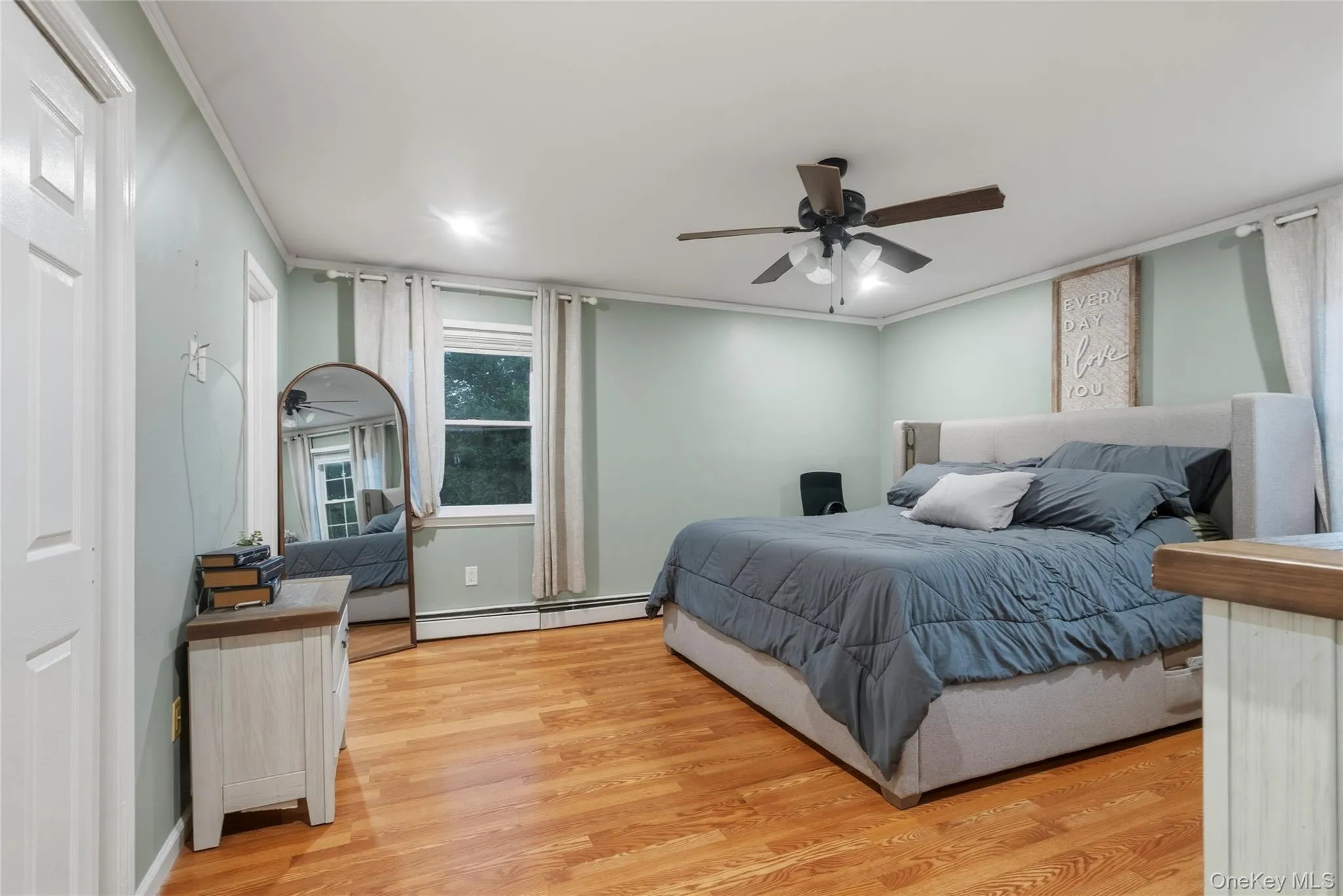 15 Guernsey Drive, New Windsor, NY, 4 Bedrooms Bedrooms, 9 Rooms Rooms,2 BathroomsBathrooms,Residential,For Rent,Guernsey,0,1038925 15 Guernsey Drive, New Windsor, NY, 4 Bedrooms Bedrooms, 9 Rooms Rooms,2 BathroomsBathrooms,Residential,For Rent,Guernsey,0,1038925