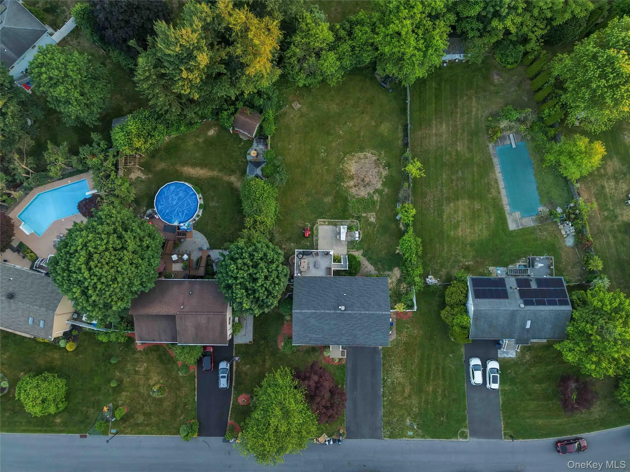 15 Guernsey Drive, New Windsor, NY, 4 Bedrooms Bedrooms, 9 Rooms Rooms,2 BathroomsBathrooms,Residential,For Rent,Guernsey,0,1038925 15 Guernsey Drive, New Windsor, NY, 4 Bedrooms Bedrooms, 9 Rooms Rooms,2 BathroomsBathrooms,Residential,For Rent,Guernsey,0,1038925