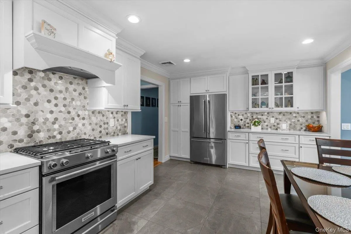84 Stratler Drive, Brookhaven, NY, 4 Bedrooms Bedrooms, 7 Rooms Rooms,2 BathroomsBathrooms,Residential,For Rent,Stratler,0,1038933 84 Stratler Drive, Brookhaven, NY, 4 Bedrooms Bedrooms, 7 Rooms Rooms,2 BathroomsBathrooms,Residential,For Rent,Stratler,0,1038933