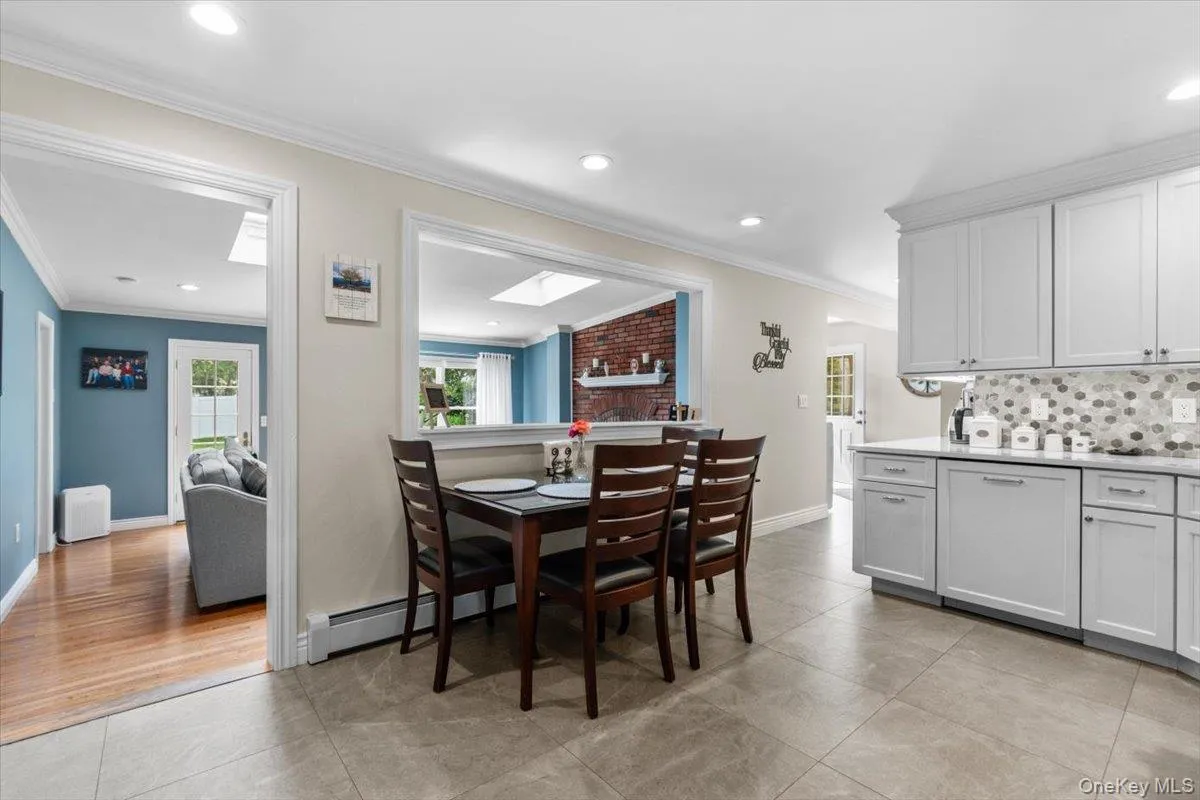 84 Stratler Drive, Brookhaven, NY, 4 Bedrooms Bedrooms, 7 Rooms Rooms,2 BathroomsBathrooms,Residential,For Rent,Stratler,0,1038933 84 Stratler Drive, Brookhaven, NY, 4 Bedrooms Bedrooms, 7 Rooms Rooms,2 BathroomsBathrooms,Residential,For Rent,Stratler,0,1038933