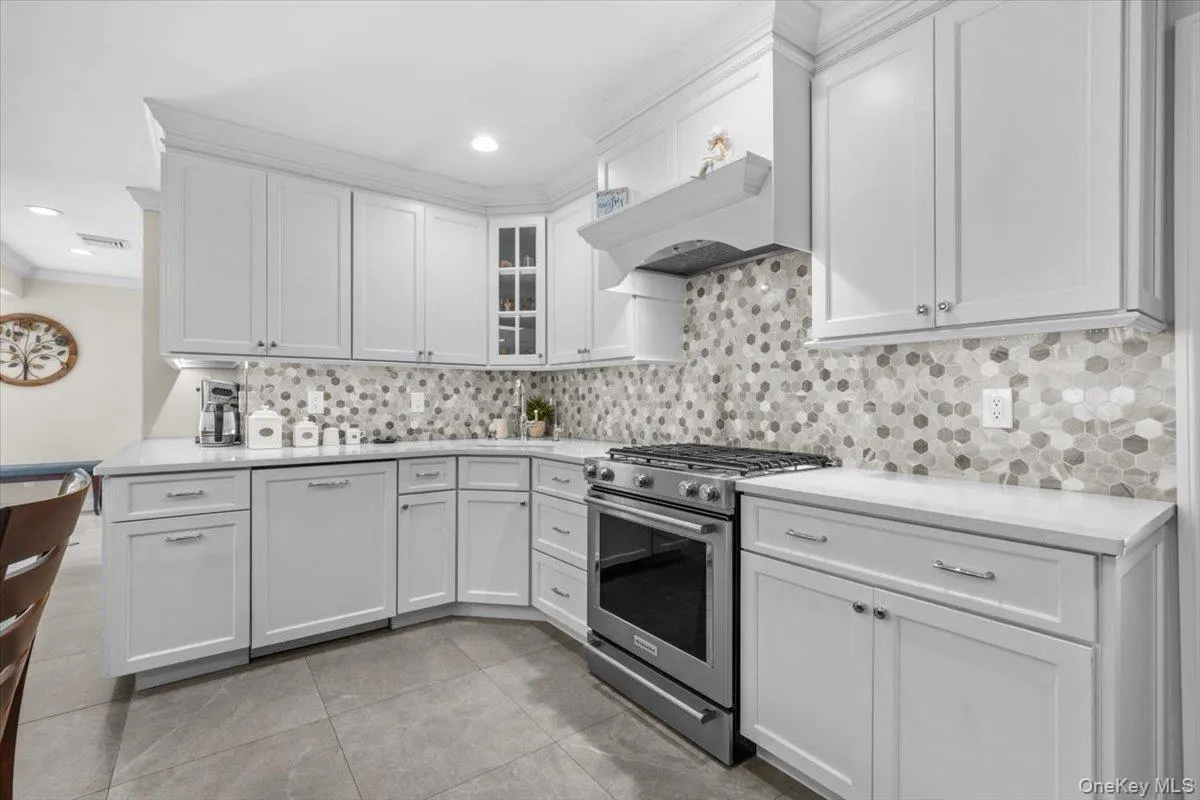 84 Stratler Drive, Brookhaven, NY, 4 Bedrooms Bedrooms, 7 Rooms Rooms,2 BathroomsBathrooms,Residential,For Rent,Stratler,0,1038933 84 Stratler Drive, Brookhaven, NY, 4 Bedrooms Bedrooms, 7 Rooms Rooms,2 BathroomsBathrooms,Residential,For Rent,Stratler,0,1038933