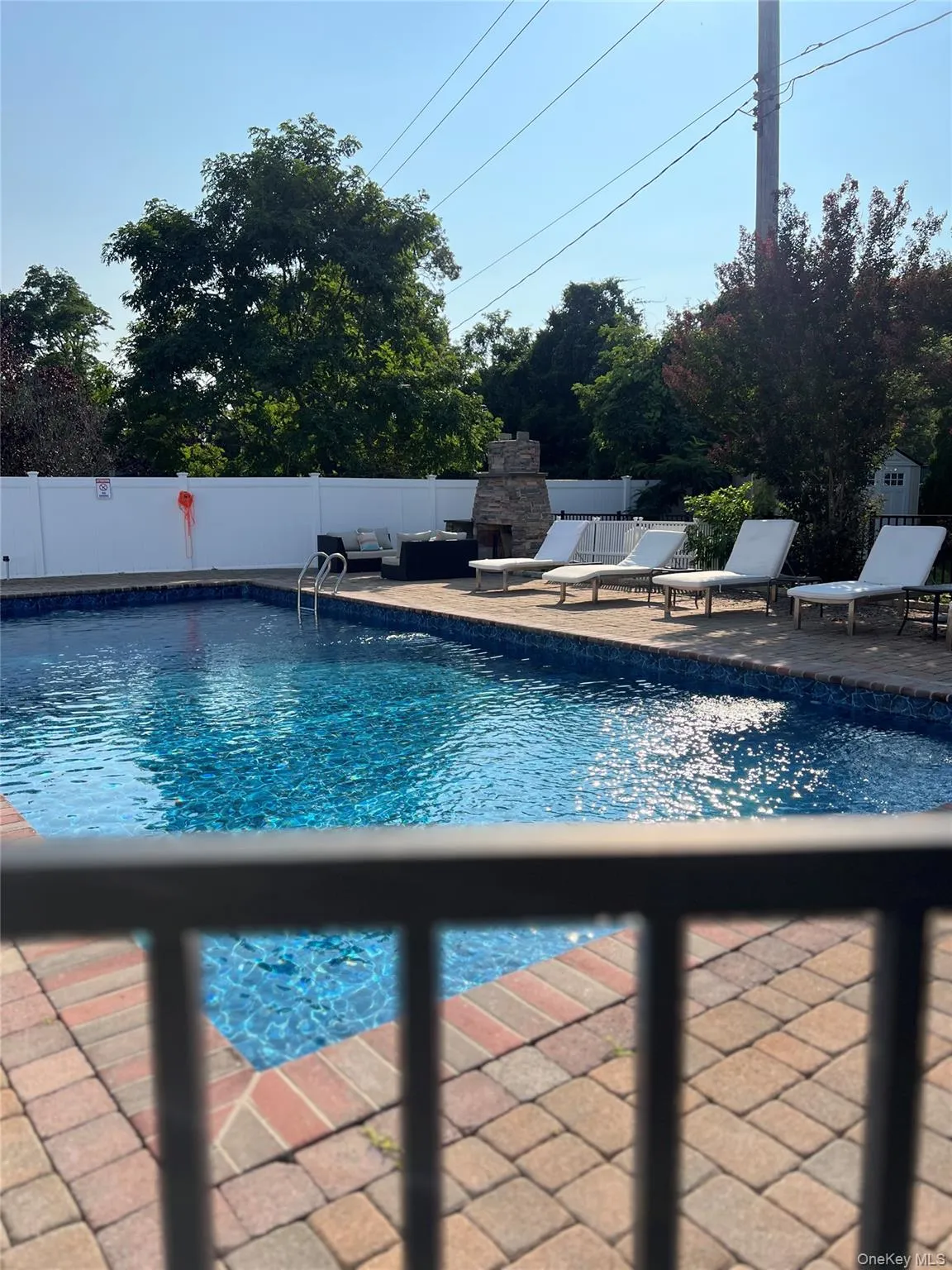 2 Box Tree, Southampton, NY, 4 Bedrooms Bedrooms, 14 Rooms Rooms,3 BathroomsBathrooms,Residential,For Rent,Box Tree,0,1038939 2 Box Tree, Southampton, NY, 4 Bedrooms Bedrooms, 14 Rooms Rooms,3 BathroomsBathrooms,Residential,For Rent,Box Tree,0,1038939