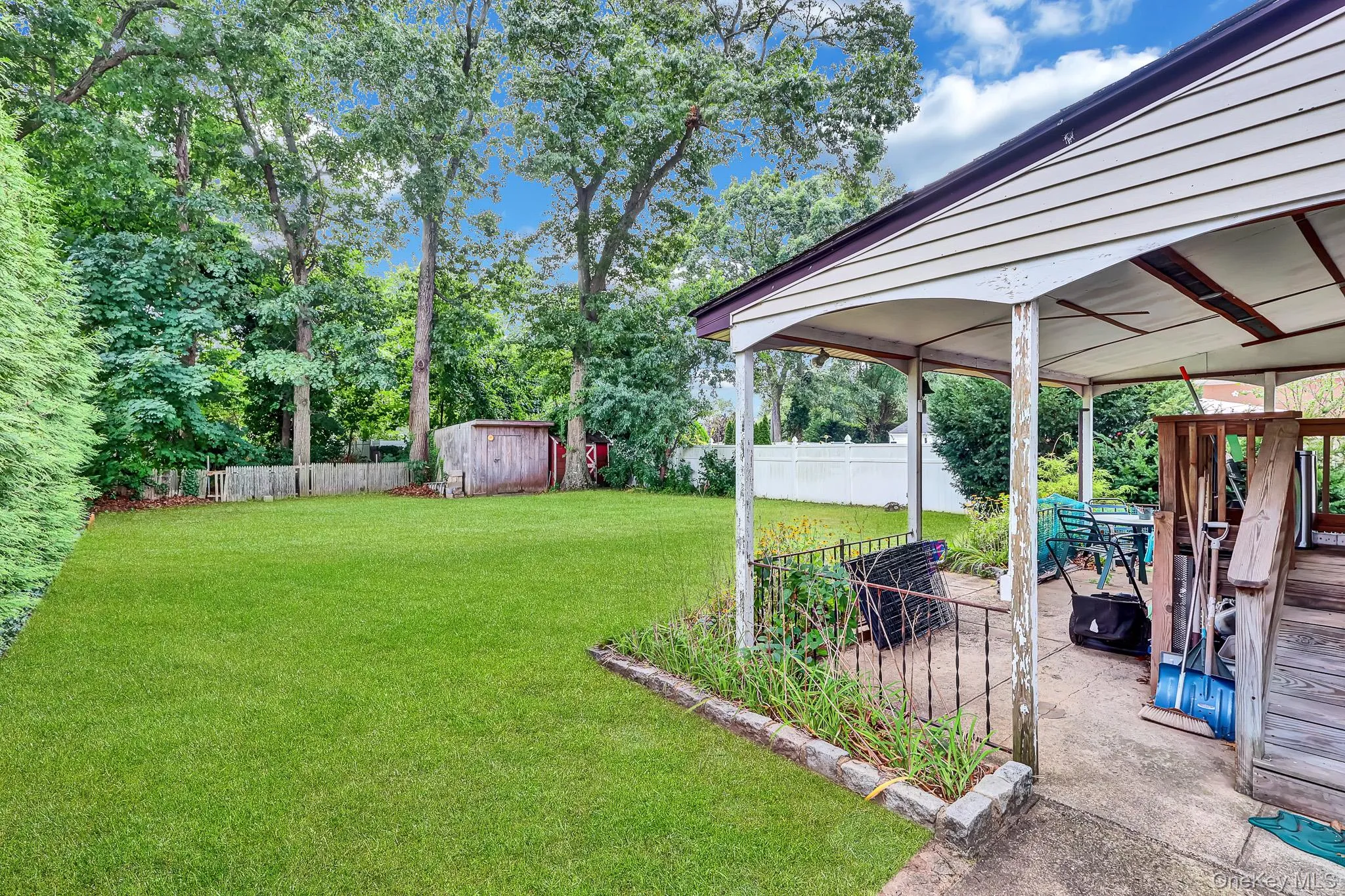 127 Decker Avenue, Hempstead, NY, 3 Bedrooms Bedrooms, 8 Rooms Rooms,2 BathroomsBathrooms,Residential,For Rent,Decker,0,1038942 127 Decker Avenue, Hempstead, NY, 3 Bedrooms Bedrooms, 8 Rooms Rooms,2 BathroomsBathrooms,Residential,For Rent,Decker,0,1038942