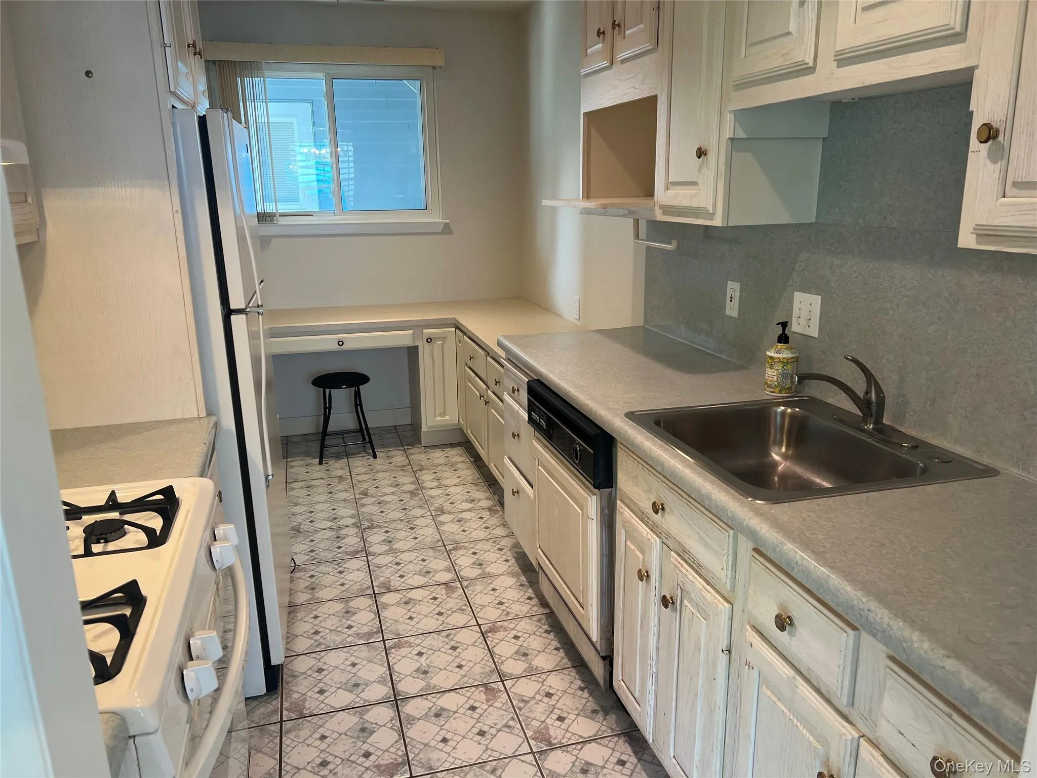 401 Commons Way, Fishkill, NY, 2 Bedrooms Bedrooms, 6 Rooms Rooms,2 BathroomsBathrooms,Residential,For Rent,Commons,0,1038943 401 Commons Way, Fishkill, NY, 2 Bedrooms Bedrooms, 6 Rooms Rooms,2 BathroomsBathrooms,Residential,For Rent,Commons,0,1038943