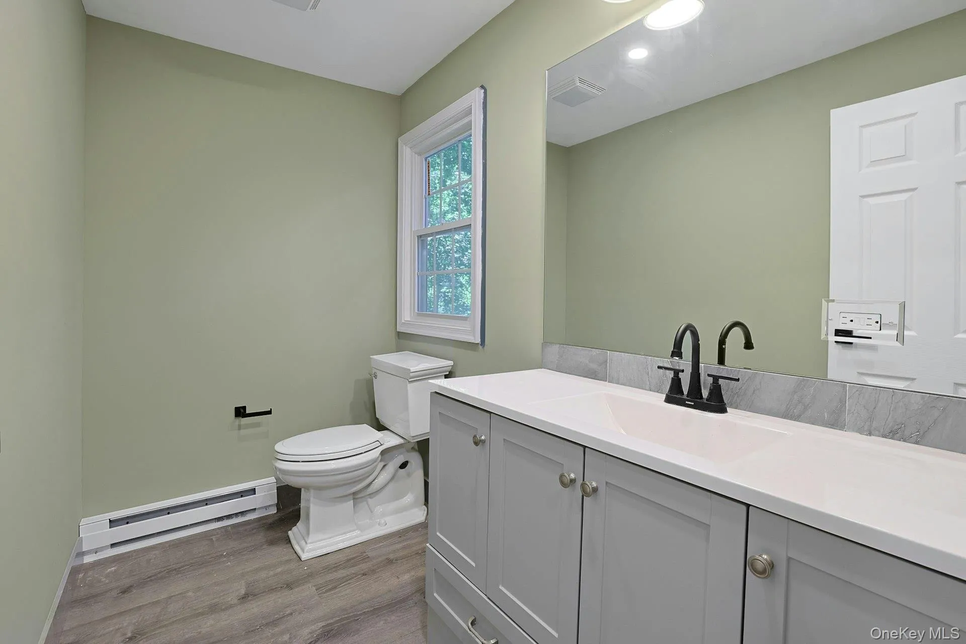 556 Babbling Brook Lane, Clarkstown, NY, 4 Bedrooms Bedrooms, 8 Rooms Rooms,3 BathroomsBathrooms,Residential,For Rent,Babbling Brook,0,1038946 556 Babbling Brook Lane, Clarkstown, NY, 4 Bedrooms Bedrooms, 8 Rooms Rooms,3 BathroomsBathrooms,Residential,For Rent,Babbling Brook,0,1038946