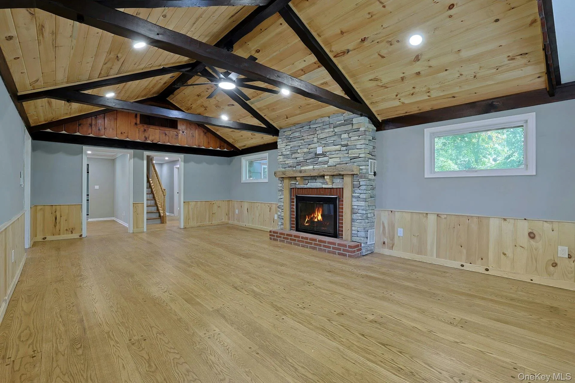 556 Babbling Brook Lane, Clarkstown, NY, 4 Bedrooms Bedrooms, 8 Rooms Rooms,3 BathroomsBathrooms,Residential,For Rent,Babbling Brook,0,1038946 556 Babbling Brook Lane, Clarkstown, NY, 4 Bedrooms Bedrooms, 8 Rooms Rooms,3 BathroomsBathrooms,Residential,For Rent,Babbling Brook,0,1038946