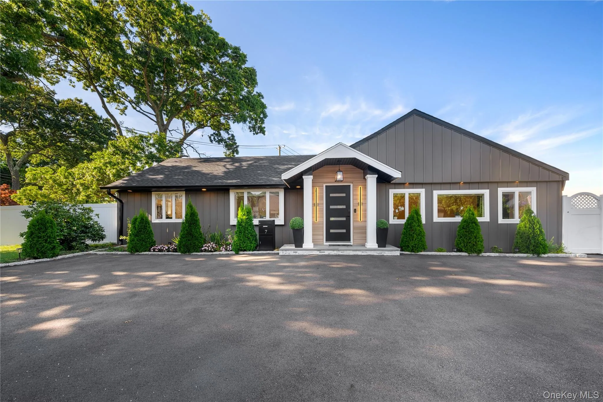7 Tyrconnell Avenue, Oyster Bay, NY, 4 Bedrooms Bedrooms, 6 Rooms Rooms,2 BathroomsBathrooms,Residential,For Rent,Tyrconnell,0,1038950 7 Tyrconnell Avenue, Oyster Bay, NY, 4 Bedrooms Bedrooms, 6 Rooms Rooms,2 BathroomsBathrooms,Residential,For Rent,Tyrconnell,0,1038950
