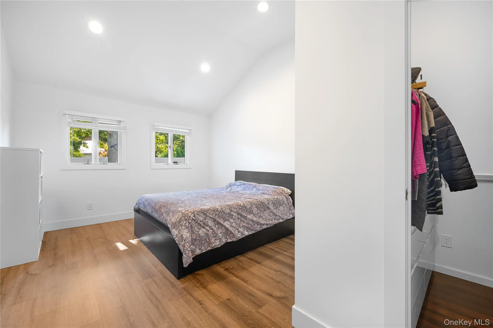 7 Tyrconnell Avenue, Oyster Bay, NY, 4 Bedrooms Bedrooms, 6 Rooms Rooms,2 BathroomsBathrooms,Residential,For Rent,Tyrconnell,0,1038950 7 Tyrconnell Avenue, Oyster Bay, NY, 4 Bedrooms Bedrooms, 6 Rooms Rooms,2 BathroomsBathrooms,Residential,For Rent,Tyrconnell,0,1038950
