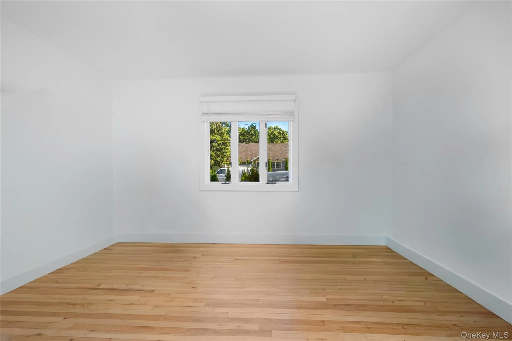 7 Tyrconnell Avenue, Oyster Bay, NY, 4 Bedrooms Bedrooms, 6 Rooms Rooms,2 BathroomsBathrooms,Residential,For Rent,Tyrconnell,0,1038950 7 Tyrconnell Avenue, Oyster Bay, NY, 4 Bedrooms Bedrooms, 6 Rooms Rooms,2 BathroomsBathrooms,Residential,For Rent,Tyrconnell,0,1038950