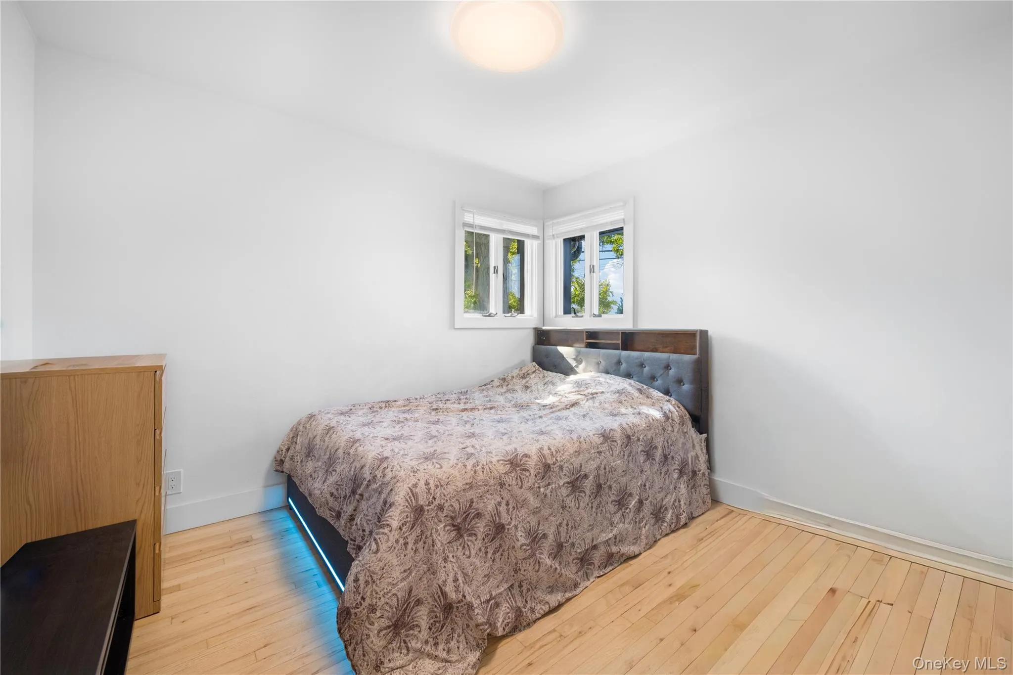7 Tyrconnell Avenue, Oyster Bay, NY, 4 Bedrooms Bedrooms, 6 Rooms Rooms,2 BathroomsBathrooms,Residential,For Rent,Tyrconnell,0,1038950 7 Tyrconnell Avenue, Oyster Bay, NY, 4 Bedrooms Bedrooms, 6 Rooms Rooms,2 BathroomsBathrooms,Residential,For Rent,Tyrconnell,0,1038950