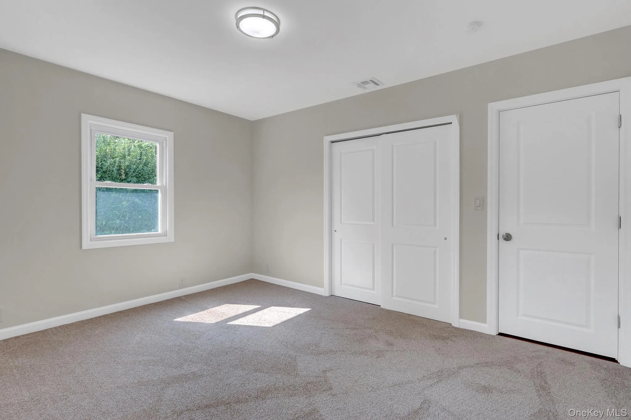 71 Valentine Avenue, Glen Cove, NY, 2 Bedrooms Bedrooms, 5 Rooms Rooms,1 BathroomBathrooms,Residential,For Rent,Valentine,0,1038951 71 Valentine Avenue, Glen Cove, NY, 2 Bedrooms Bedrooms, 5 Rooms Rooms,1 BathroomBathrooms,Residential,For Rent,Valentine,0,1038951