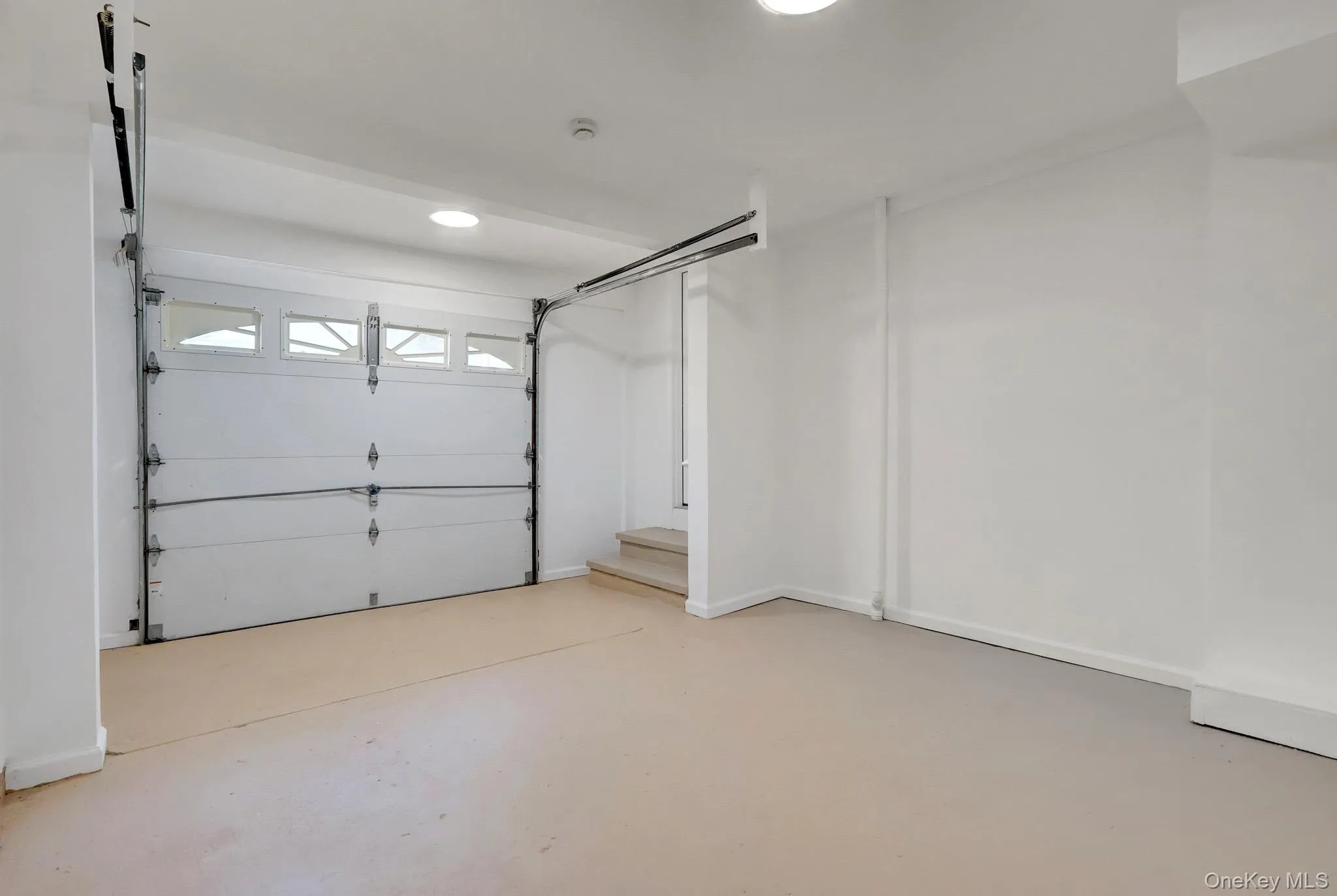 71 Valentine Avenue, Glen Cove, NY, 2 Bedrooms Bedrooms, 5 Rooms Rooms,1 BathroomBathrooms,Residential,For Rent,Valentine,0,1038951 71 Valentine Avenue, Glen Cove, NY, 2 Bedrooms Bedrooms, 5 Rooms Rooms,1 BathroomBathrooms,Residential,For Rent,Valentine,0,1038951