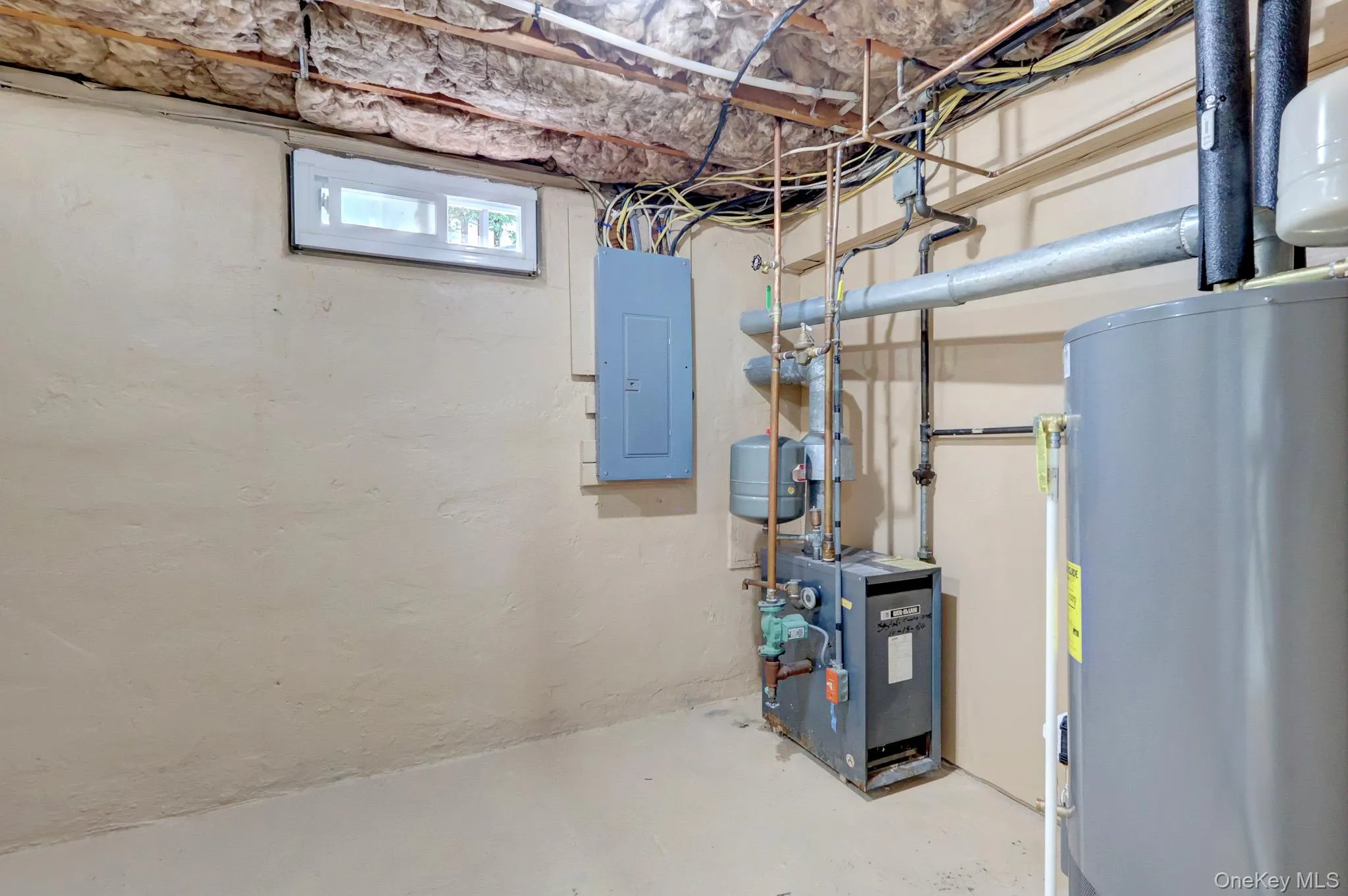 71 Valentine Avenue, Glen Cove, NY, 2 Bedrooms Bedrooms, 5 Rooms Rooms,1 BathroomBathrooms,Residential,For Rent,Valentine,0,1038951 71 Valentine Avenue, Glen Cove, NY, 2 Bedrooms Bedrooms, 5 Rooms Rooms,1 BathroomBathrooms,Residential,For Rent,Valentine,0,1038951