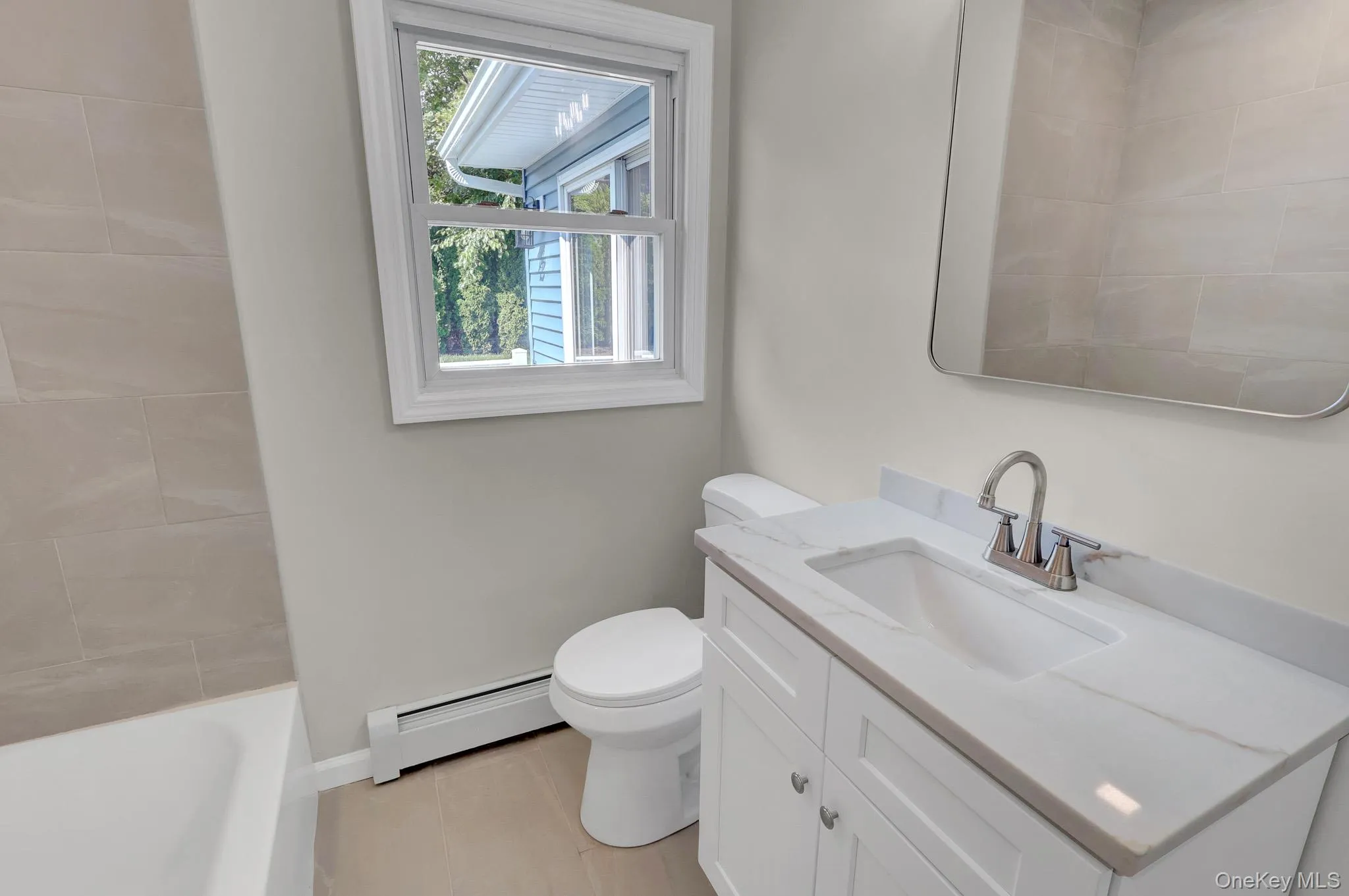 71 Valentine Avenue, Glen Cove, NY, 2 Bedrooms Bedrooms, 5 Rooms Rooms,1 BathroomBathrooms,Residential,For Rent,Valentine,0,1038951 71 Valentine Avenue, Glen Cove, NY, 2 Bedrooms Bedrooms, 5 Rooms Rooms,1 BathroomBathrooms,Residential,For Rent,Valentine,0,1038951