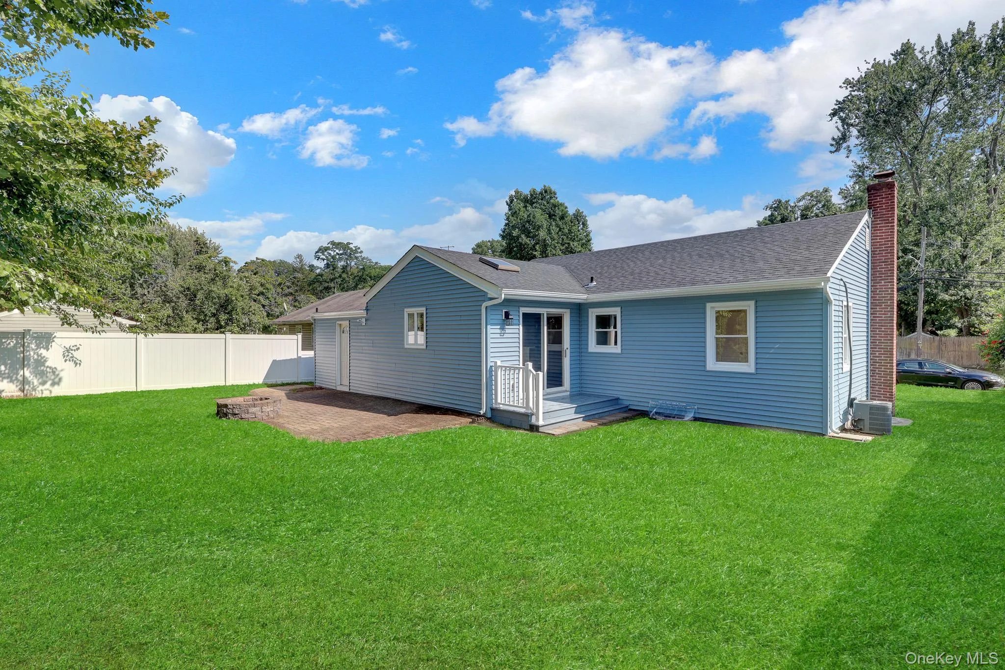 71 Valentine Avenue, Glen Cove, NY, 2 Bedrooms Bedrooms, 5 Rooms Rooms,1 BathroomBathrooms,Residential,For Rent,Valentine,0,1038951 71 Valentine Avenue, Glen Cove, NY, 2 Bedrooms Bedrooms, 5 Rooms Rooms,1 BathroomBathrooms,Residential,For Rent,Valentine,0,1038951