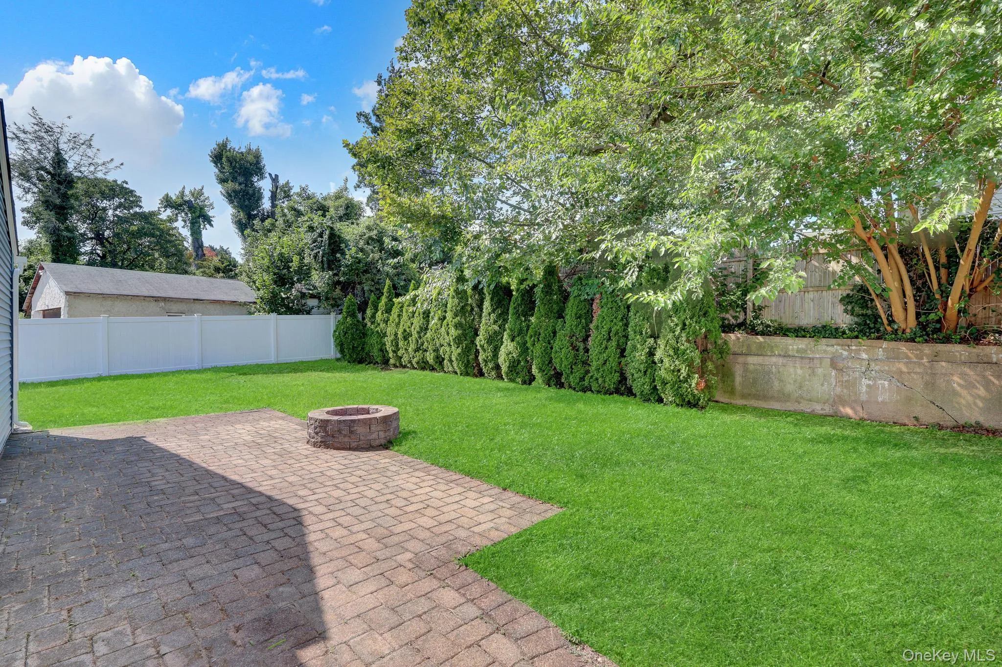 71 Valentine Avenue, Glen Cove, NY, 2 Bedrooms Bedrooms, 5 Rooms Rooms,1 BathroomBathrooms,Residential,For Rent,Valentine,0,1038951 71 Valentine Avenue, Glen Cove, NY, 2 Bedrooms Bedrooms, 5 Rooms Rooms,1 BathroomBathrooms,Residential,For Rent,Valentine,0,1038951