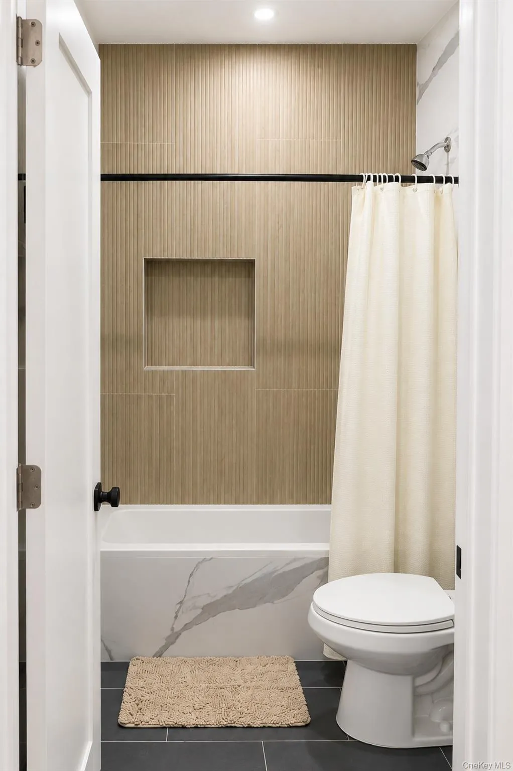 465 143rd Street, New York, NY, 3 Bedrooms Bedrooms, 6 Rooms Rooms,3 BathroomsBathrooms,Residential Lease,For Rent,143rd,0,1038954 465 143rd Street, New York, NY, 3 Bedrooms Bedrooms, 6 Rooms Rooms,3 BathroomsBathrooms,Residential Lease,For Rent,143rd,0,1038954