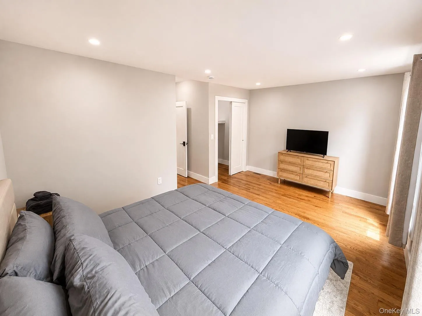 465 143rd Street, New York, NY, 3 Bedrooms Bedrooms, 6 Rooms Rooms,3 BathroomsBathrooms,Residential Lease,For Rent,143rd,0,1038954 465 143rd Street, New York, NY, 3 Bedrooms Bedrooms, 6 Rooms Rooms,3 BathroomsBathrooms,Residential Lease,For Rent,143rd,0,1038954