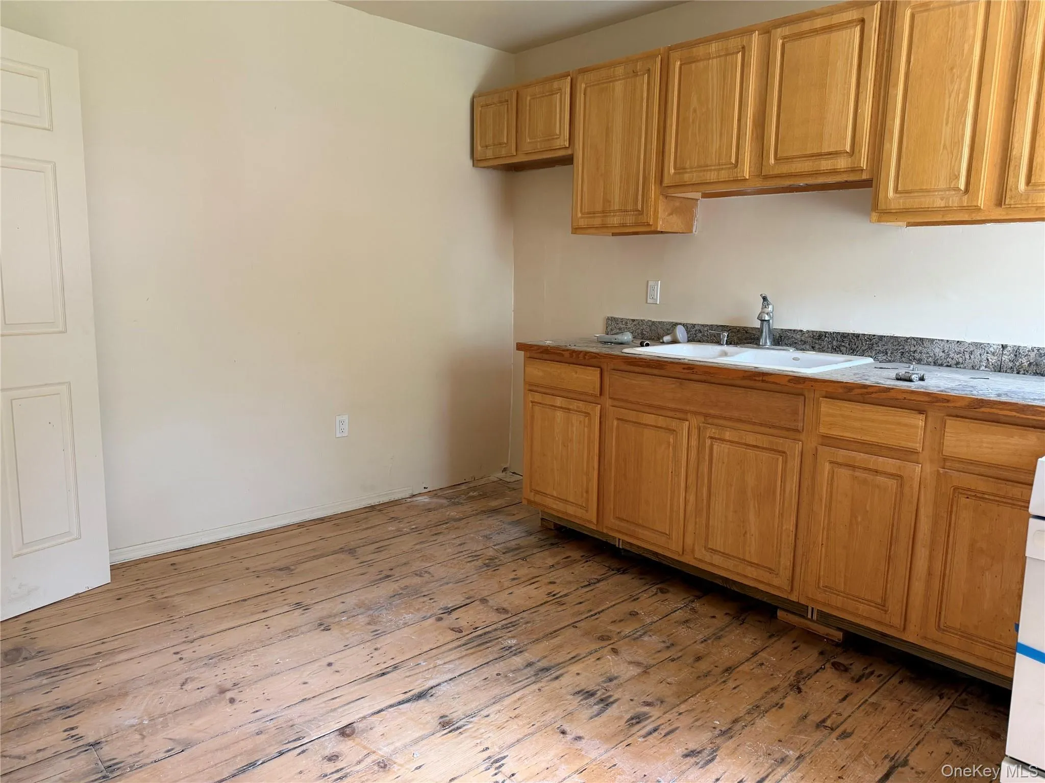 50 Montgomery Street, Montgomery, NY, 2 Bedrooms Bedrooms, 4 Rooms Rooms,1 BathroomBathrooms,Residential Lease,For Rent,Montgomery,0,1038959 50 Montgomery Street, Montgomery, NY, 2 Bedrooms Bedrooms, 4 Rooms Rooms,1 BathroomBathrooms,Residential Lease,For Rent,Montgomery,0,1038959