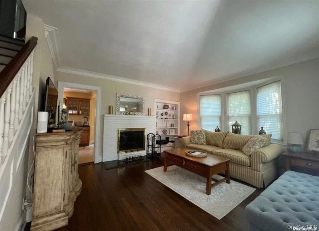 73 Abbott Drive, Huntington, NY, 3 Bedrooms Bedrooms, 8 Rooms Rooms,2 BathroomsBathrooms,Residential Lease,For Rent,Abbott,0,1038964 73 Abbott Drive, Huntington, NY, 3 Bedrooms Bedrooms, 8 Rooms Rooms,2 BathroomsBathrooms,Residential Lease,For Rent,Abbott,0,1038964