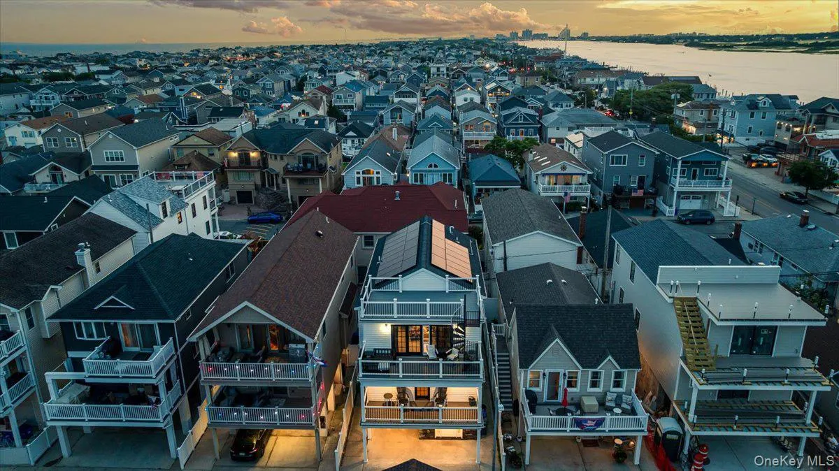 97 Wisconsin Street, Long Beach, NY, 3 Bedrooms Bedrooms, 9 Rooms Rooms,2 BathroomsBathrooms,Residential,For Rent,Wisconsin,0,1038966 97 Wisconsin Street, Long Beach, NY, 3 Bedrooms Bedrooms, 9 Rooms Rooms,2 BathroomsBathrooms,Residential,For Rent,Wisconsin,0,1038966