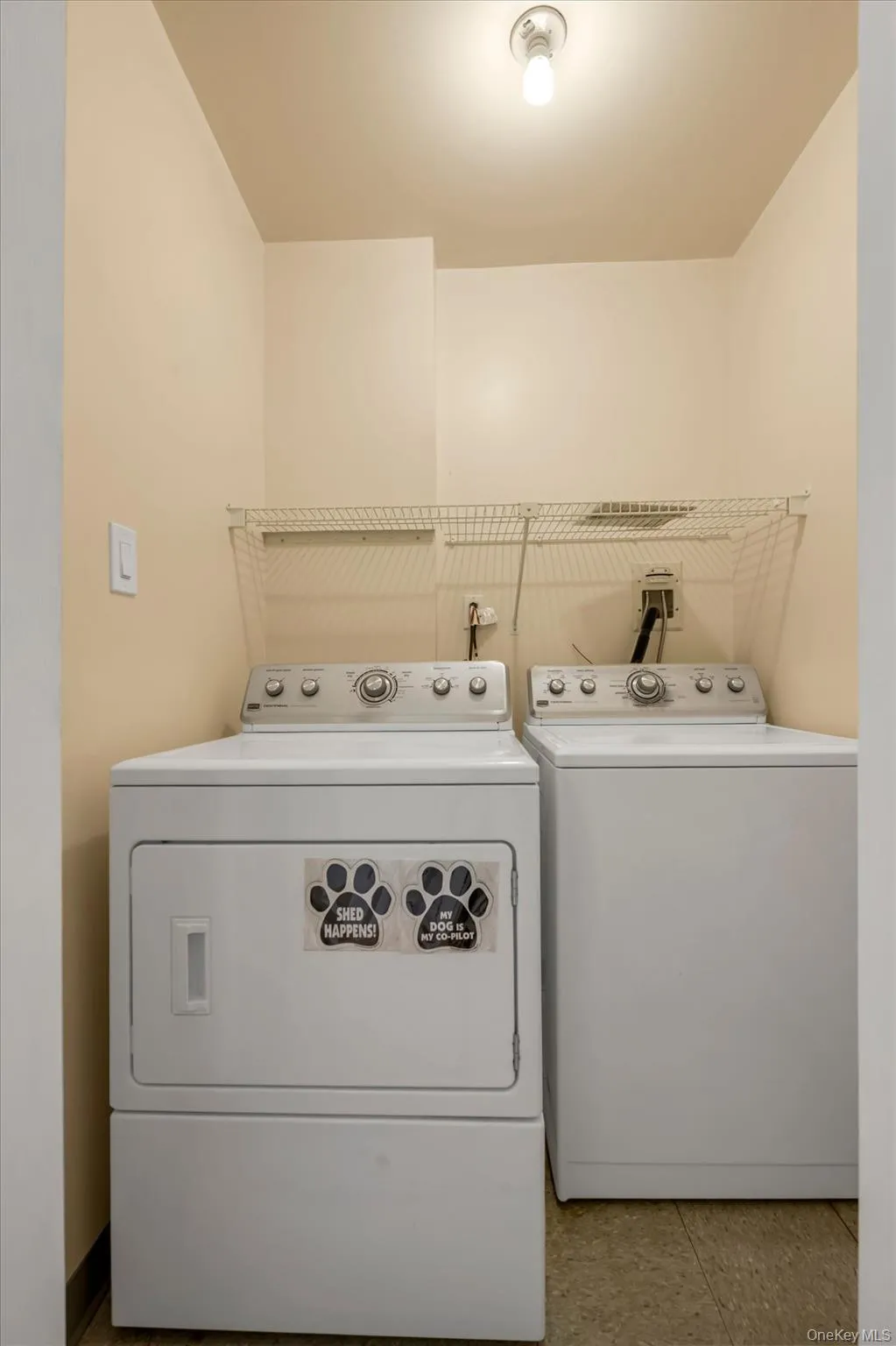 242-07A Oak Park Drive, New York, NY, 2 Bedrooms Bedrooms, 6 Rooms Rooms,2 BathroomsBathrooms,Residential,For Rent,Oak Park,0,1038967 242-07A Oak Park Drive, New York, NY, 2 Bedrooms Bedrooms, 6 Rooms Rooms,2 BathroomsBathrooms,Residential,For Rent,Oak Park,0,1038967