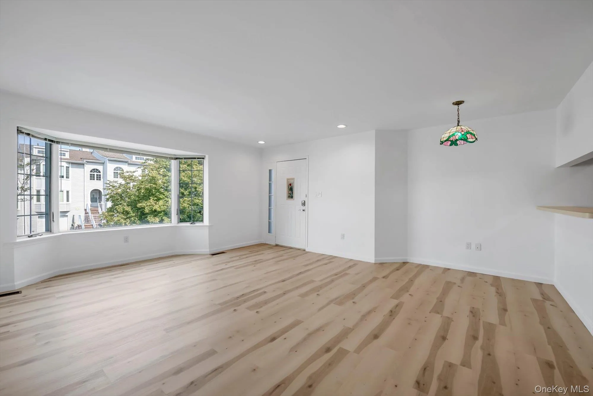 242-07A Oak Park Drive, New York, NY, 2 Bedrooms Bedrooms, 6 Rooms Rooms,2 BathroomsBathrooms,Residential,For Rent,Oak Park,0,1038967 242-07A Oak Park Drive, New York, NY, 2 Bedrooms Bedrooms, 6 Rooms Rooms,2 BathroomsBathrooms,Residential,For Rent,Oak Park,0,1038967