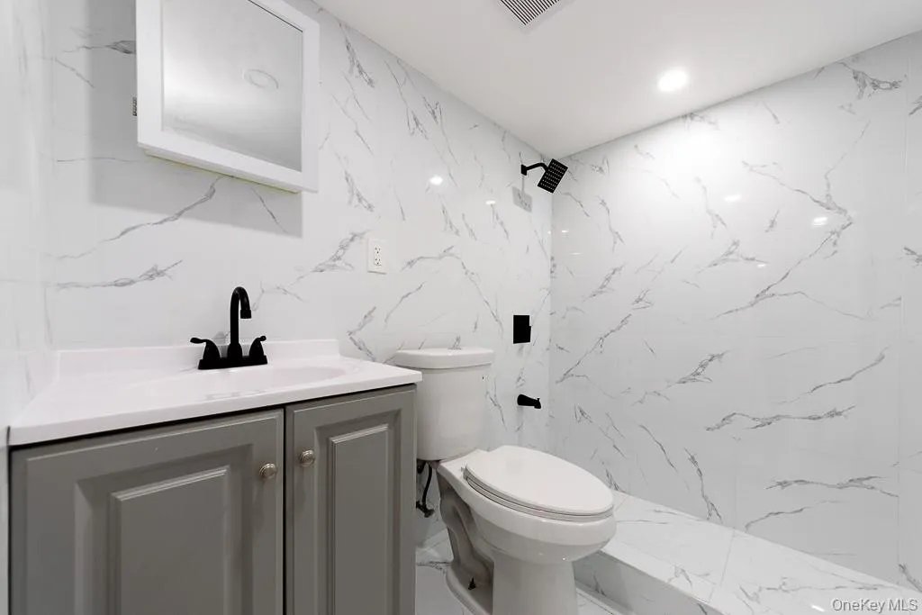 12313 144th Street, New York, NY, 2 Bedrooms Bedrooms, 4 Rooms Rooms,2 BathroomsBathrooms,Residential,For Rent,144th,0,1038971 12313 144th Street, New York, NY, 2 Bedrooms Bedrooms, 4 Rooms Rooms,2 BathroomsBathrooms,Residential,For Rent,144th,0,1038971
