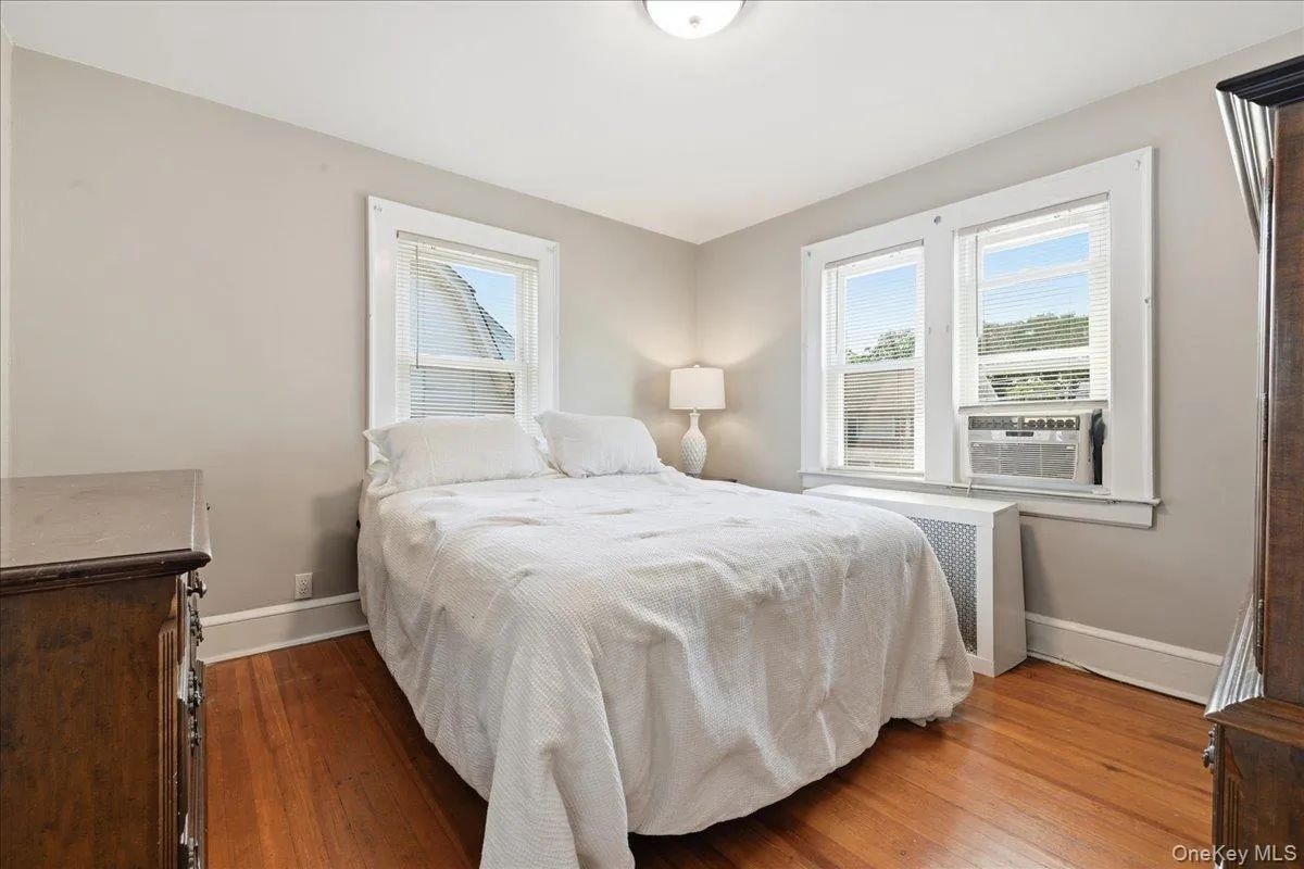 53 Larch Avenue, Hempstead, NY, 5 Bedrooms Bedrooms, 10 Rooms Rooms,1 BathroomBathrooms,Residential,For Rent,Larch,0,1038973 53 Larch Avenue, Hempstead, NY, 5 Bedrooms Bedrooms, 10 Rooms Rooms,1 BathroomBathrooms,Residential,For Rent,Larch,0,1038973